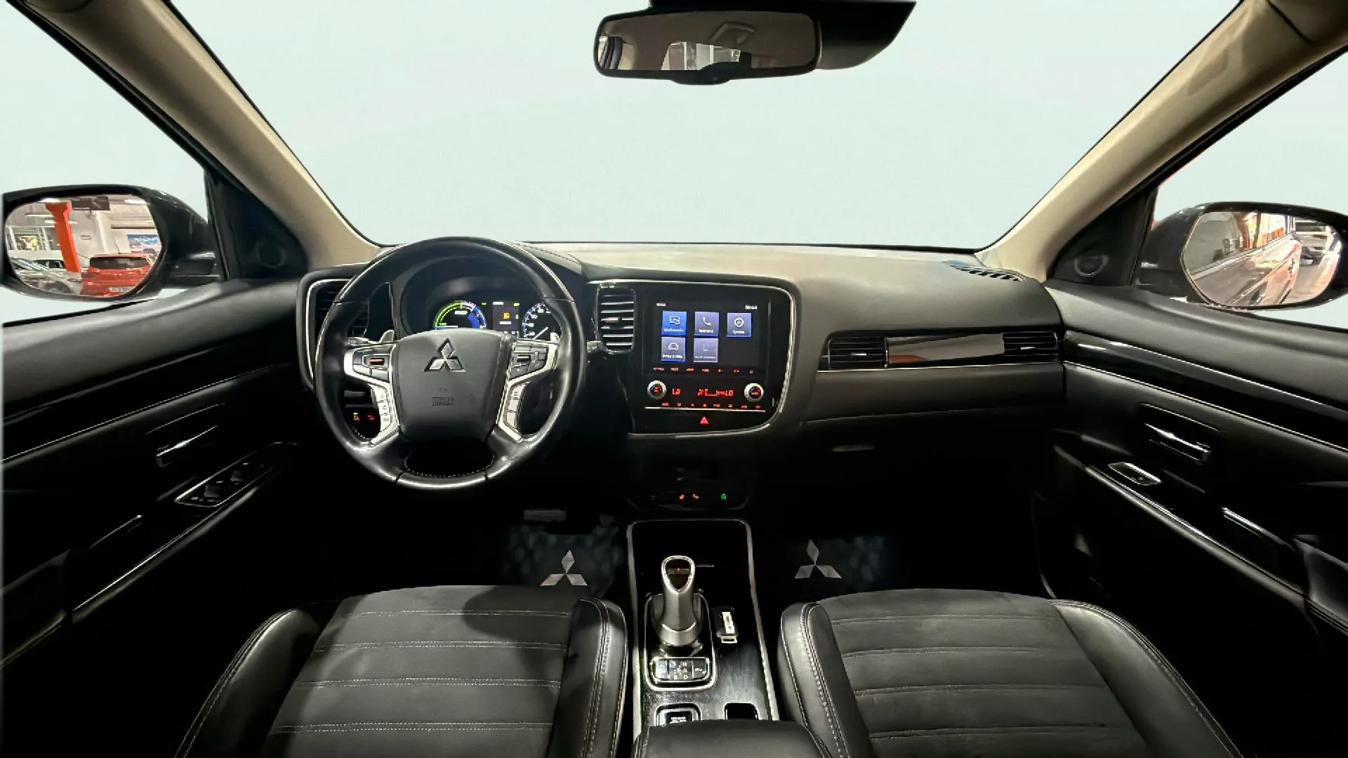 Mitsubishi Outlander 2.4 PHEV Kaiteki 4WD - foto 10