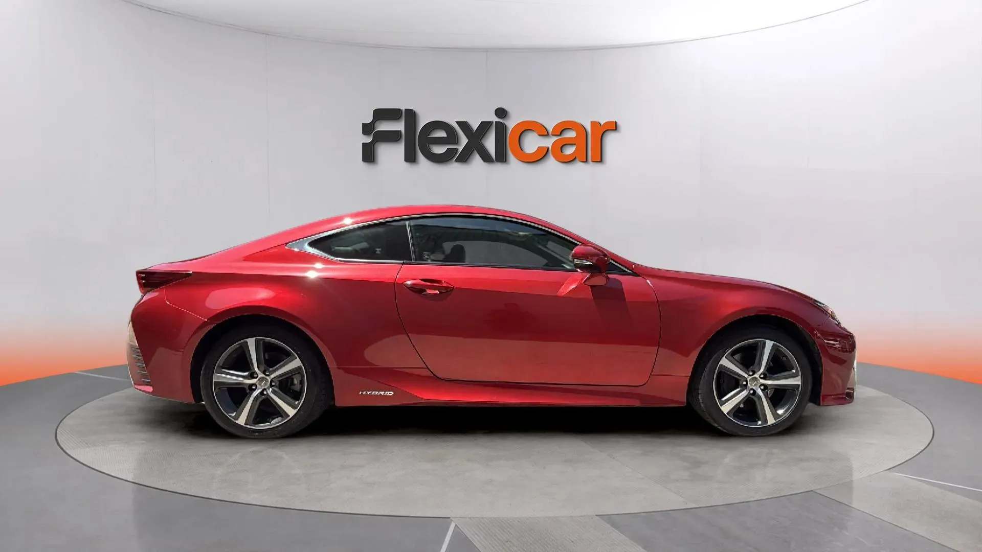 Lexus RC 2.5 300h Business - foto 4