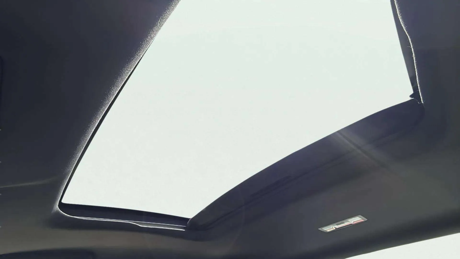 Lexus RC 2.5 300h Business - foto 24
