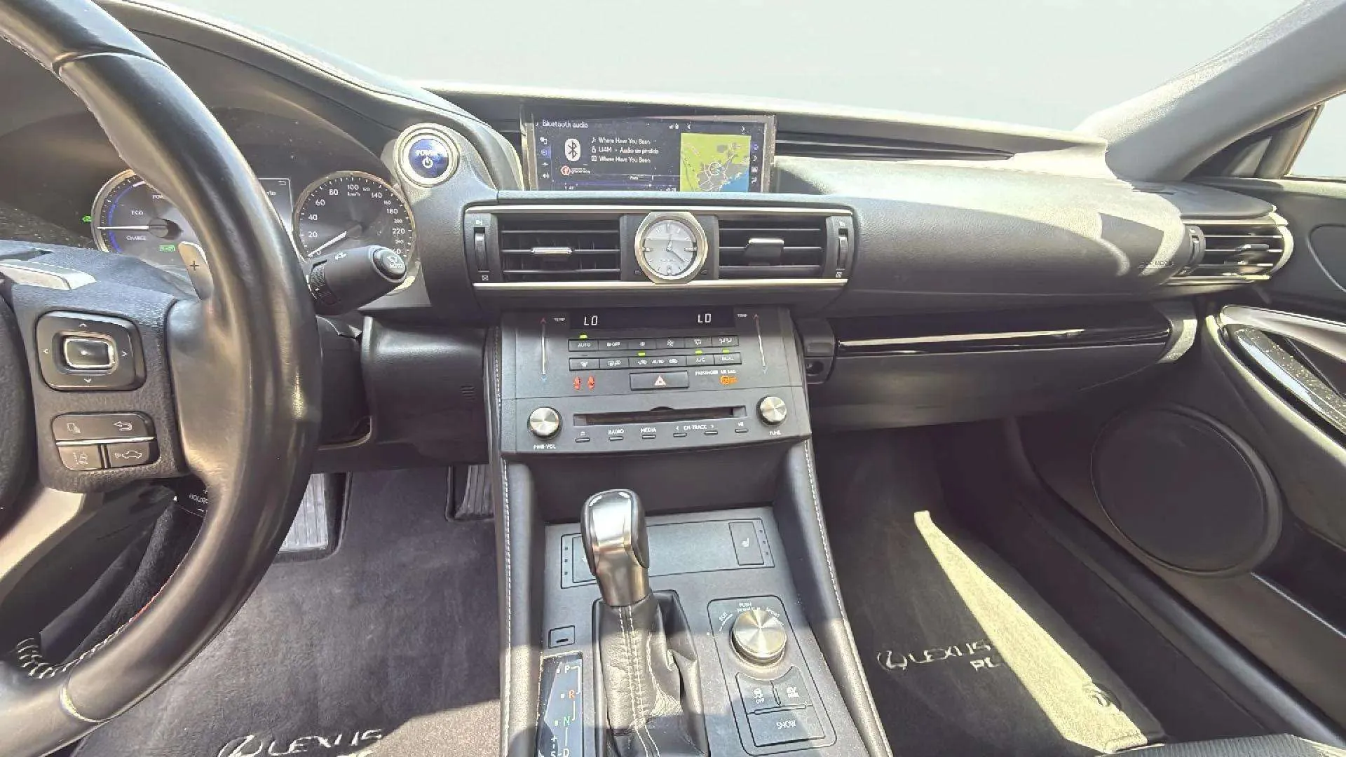 Lexus RC 2.5 300h Business - foto 15