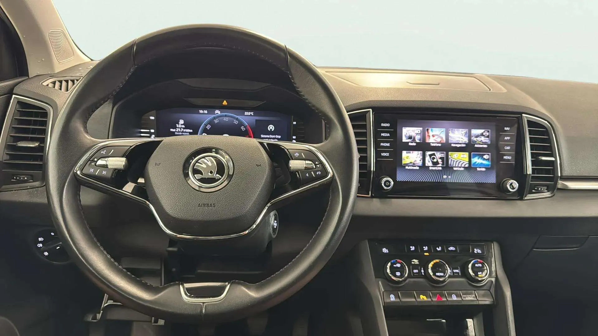 Škoda Karoq 1.0 TSI Ambition - foto 13