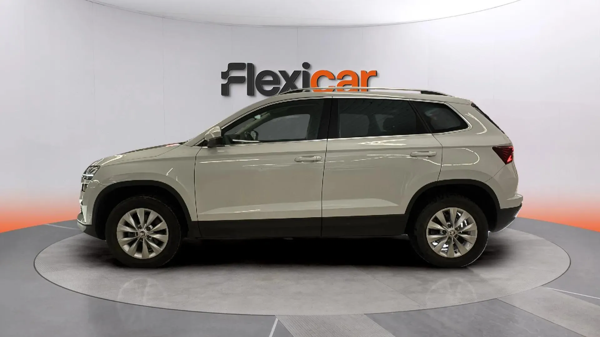 Škoda Karoq 1.0 TSI Ambition - foto 4