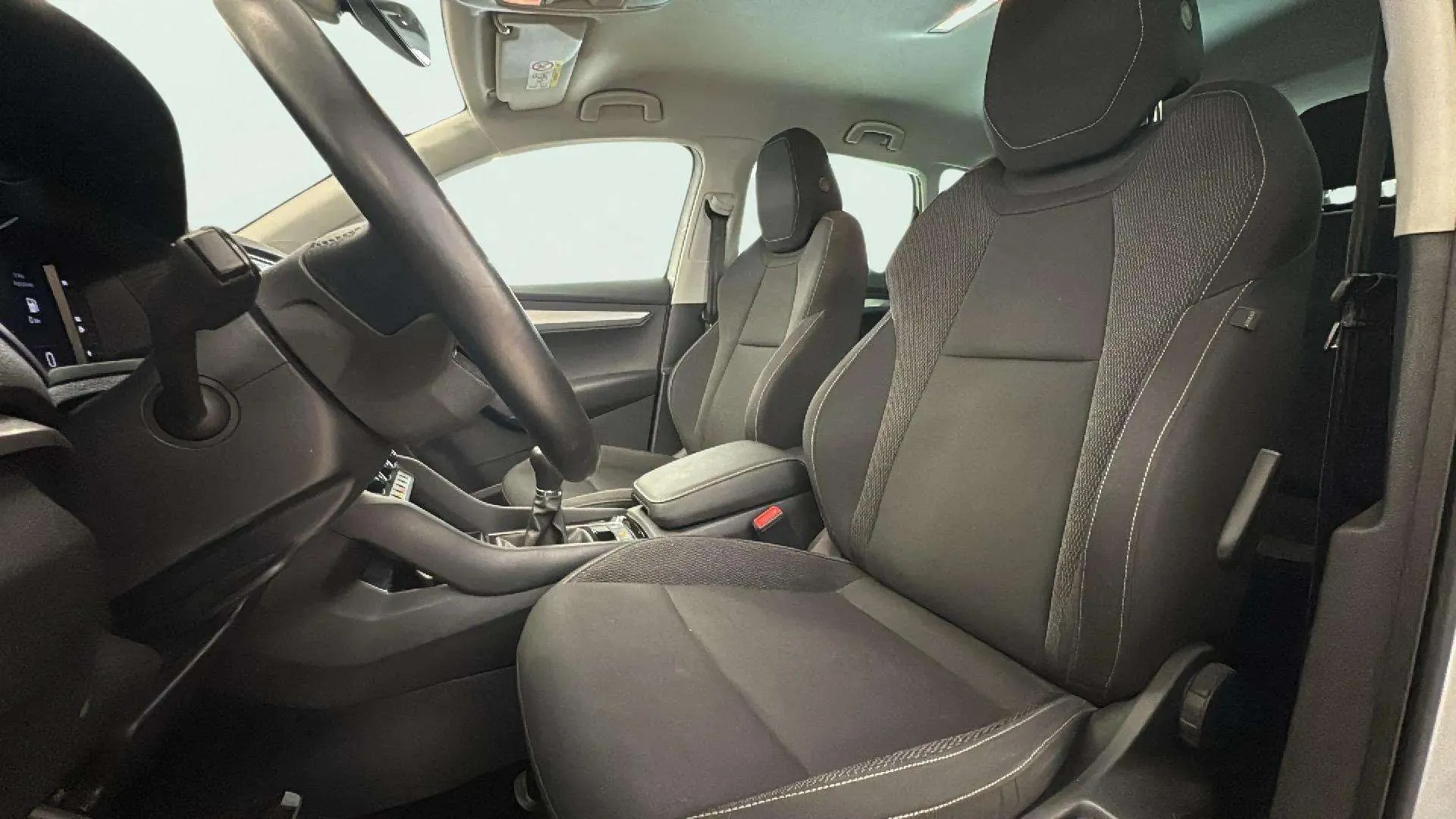 Škoda Karoq 1.0 TSI Ambition - foto 11