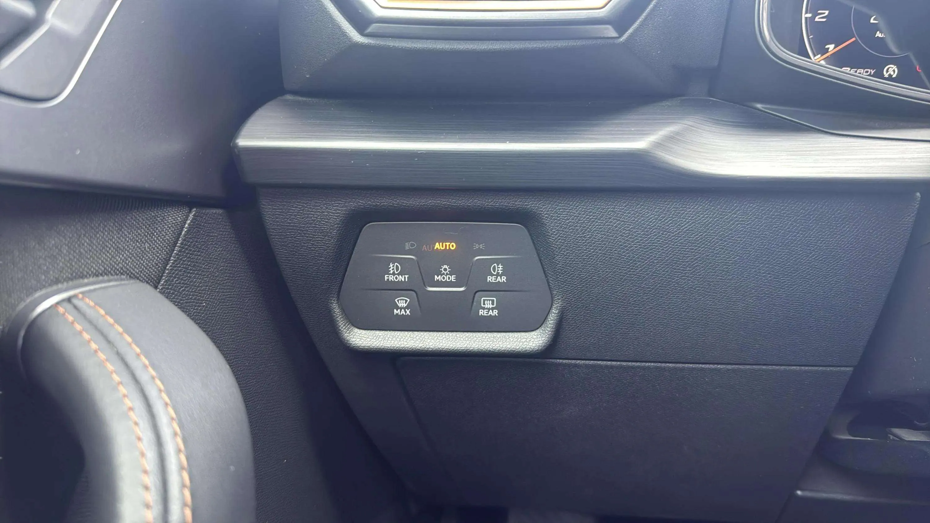 Cupra Formentor 1.5 TSI DSG - foto 17