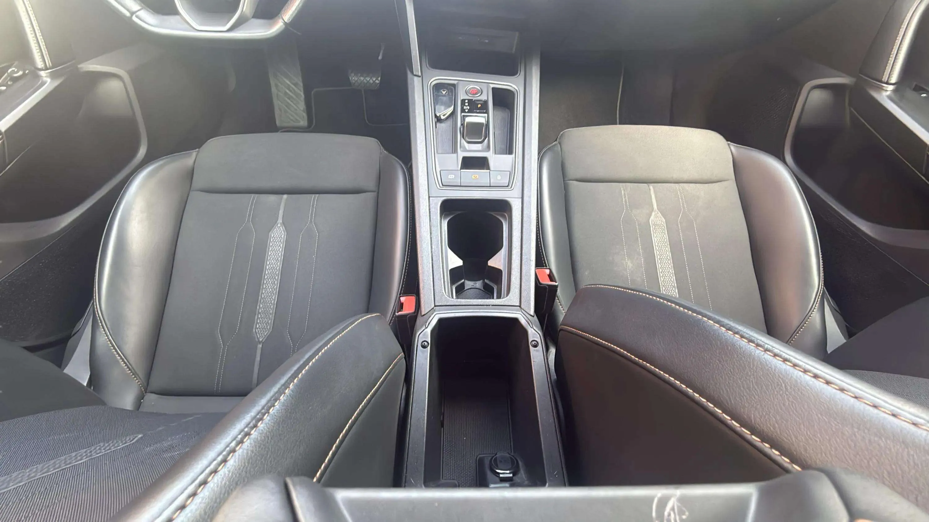 Cupra Formentor 1.5 TSI DSG - foto 28