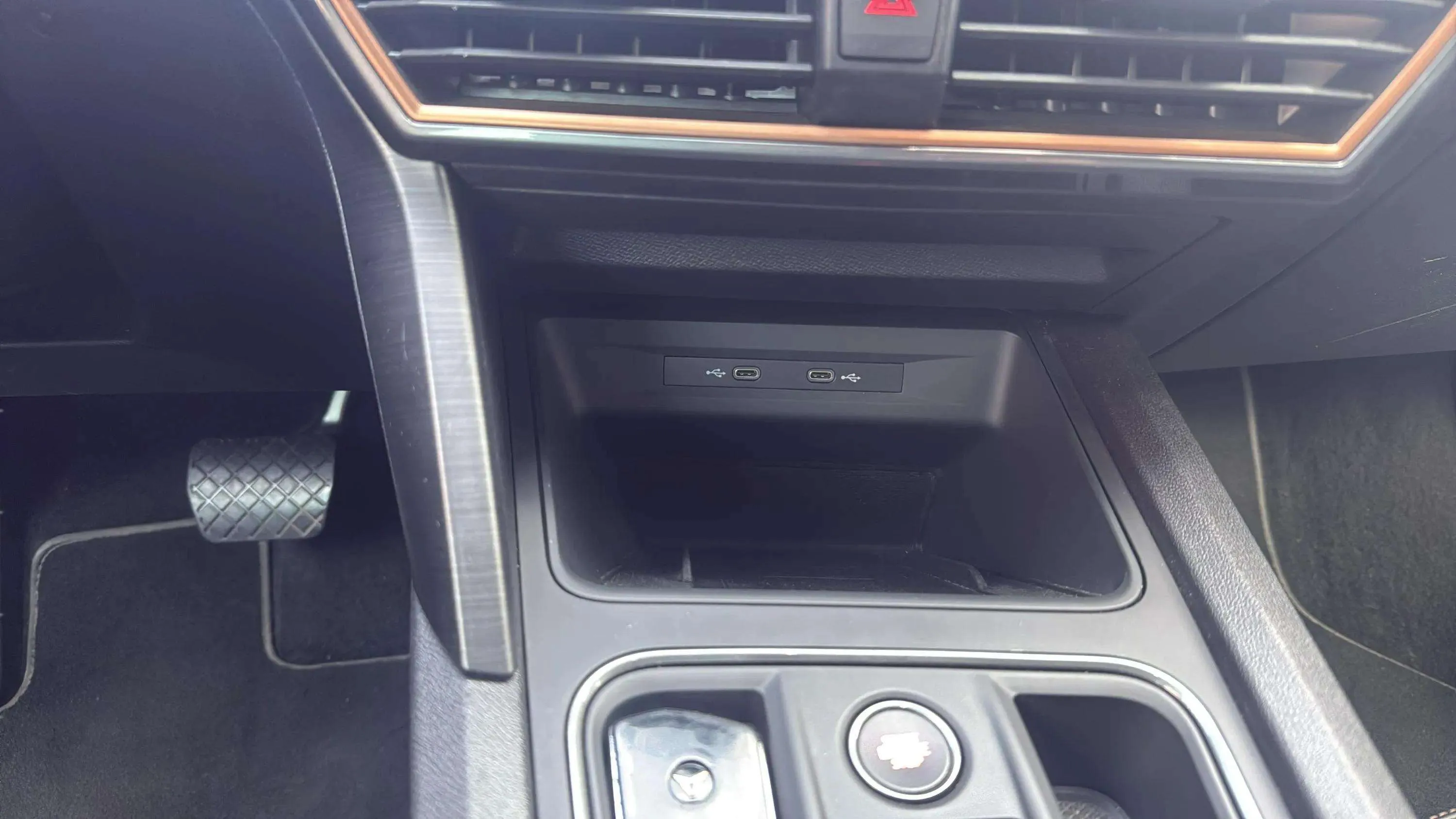 Cupra Formentor 1.5 TSI DSG - foto 26