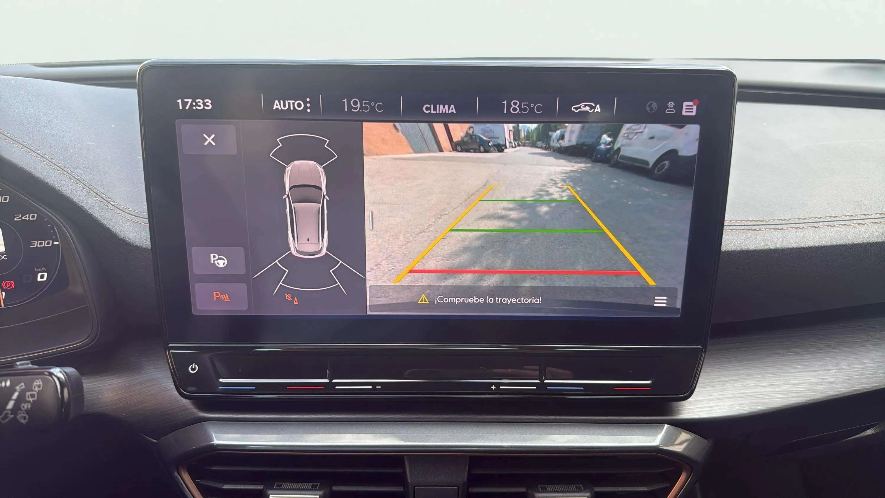 Cupra Formentor 1.5 TSI DSG - foto 23