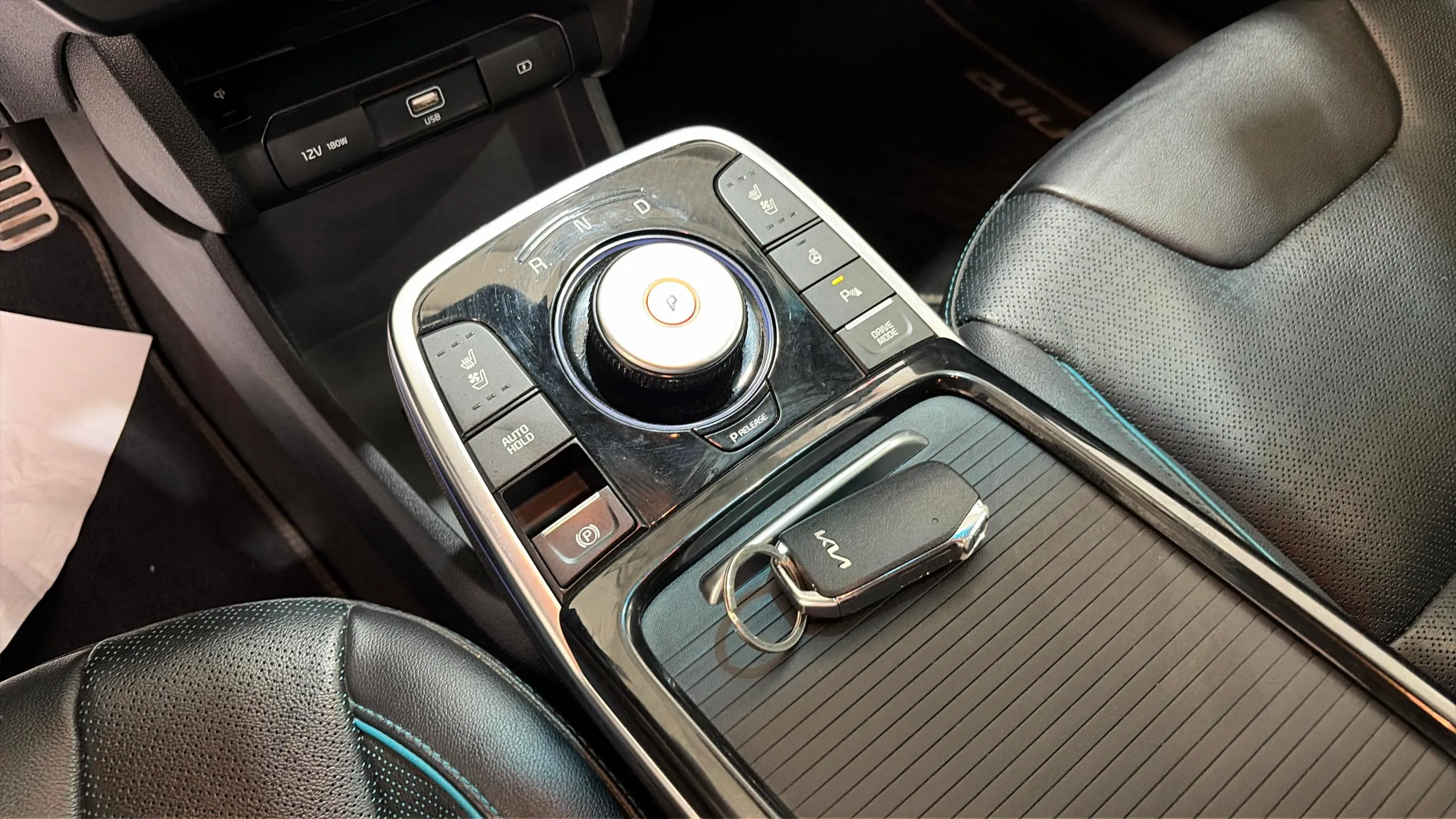 Kia Niro e-Niro Emotion - foto 19
