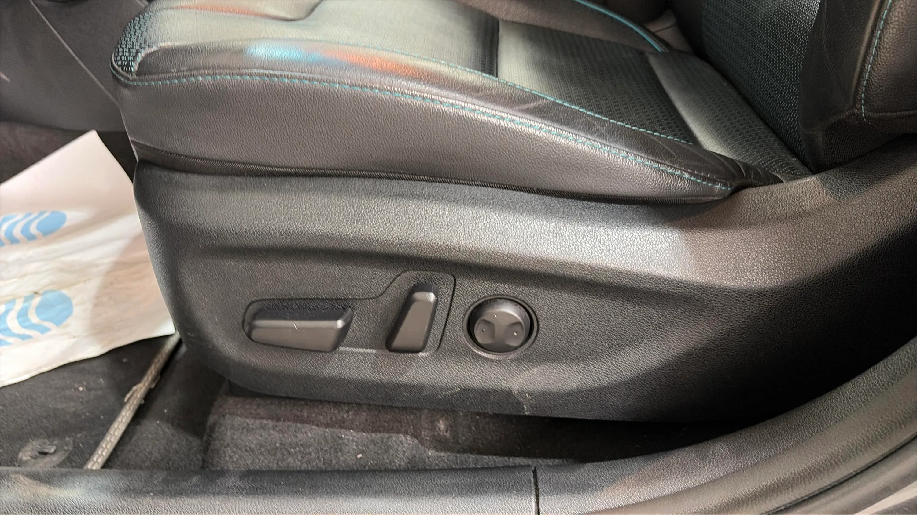 Kia Niro e-Niro Emotion - foto 25