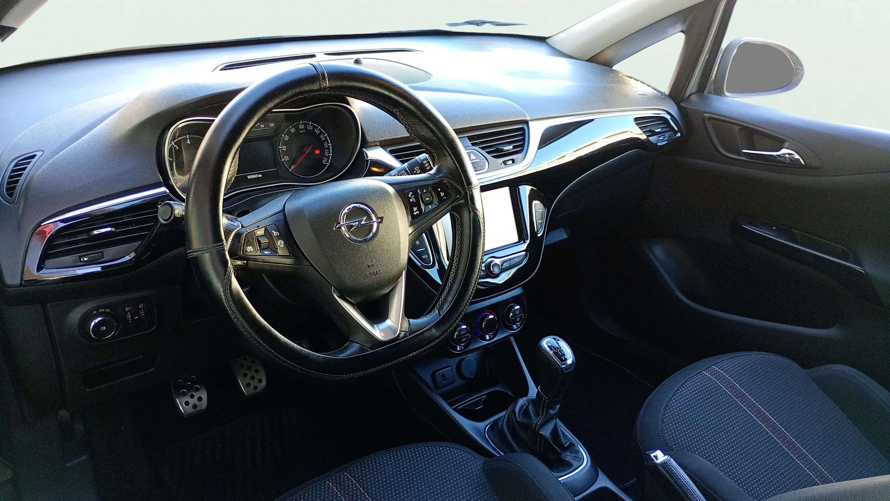 Opel Corsa 1.4 Turbo GSI - foto 9