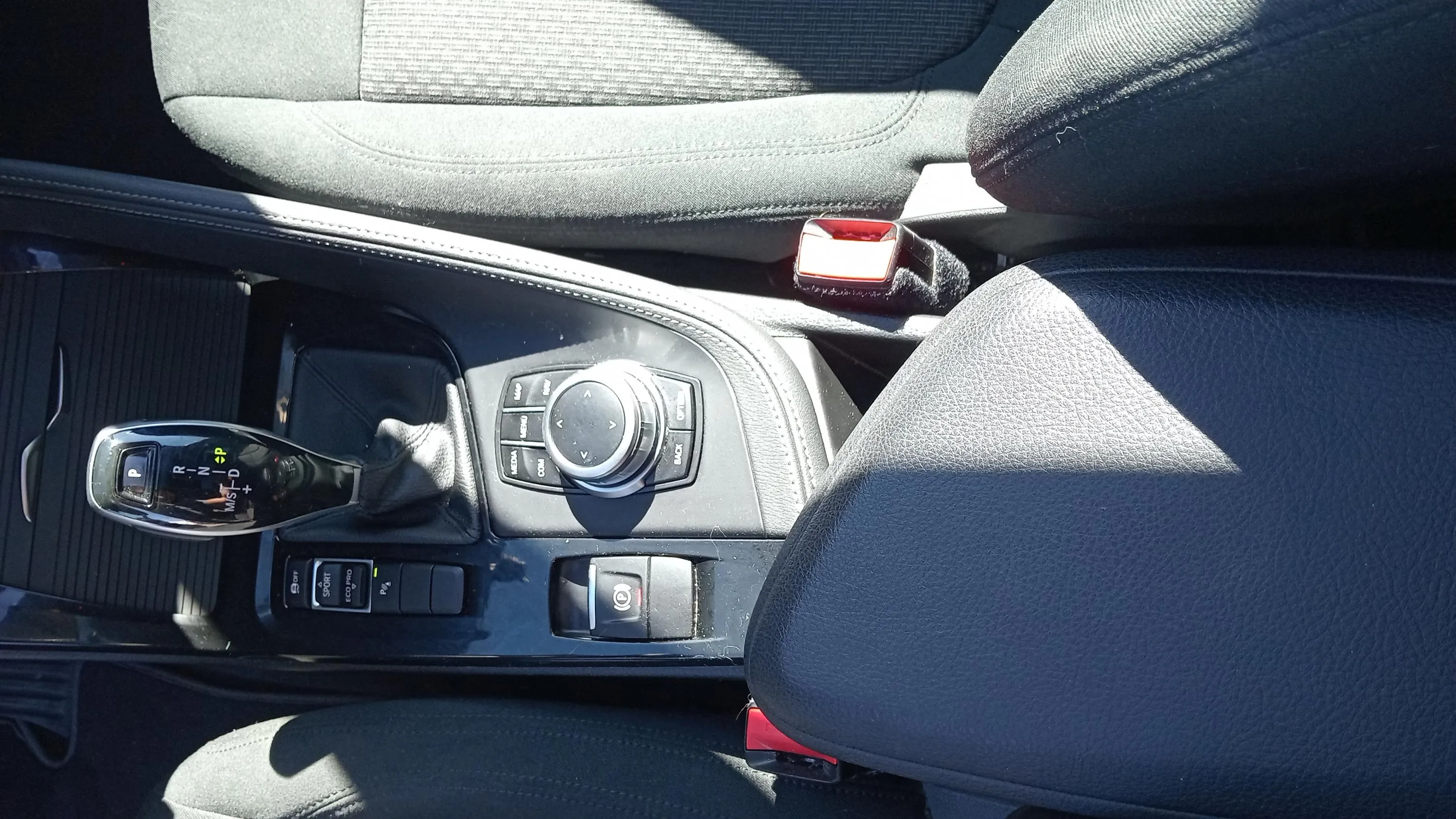 BMW X2 sDrive18d - foto 23