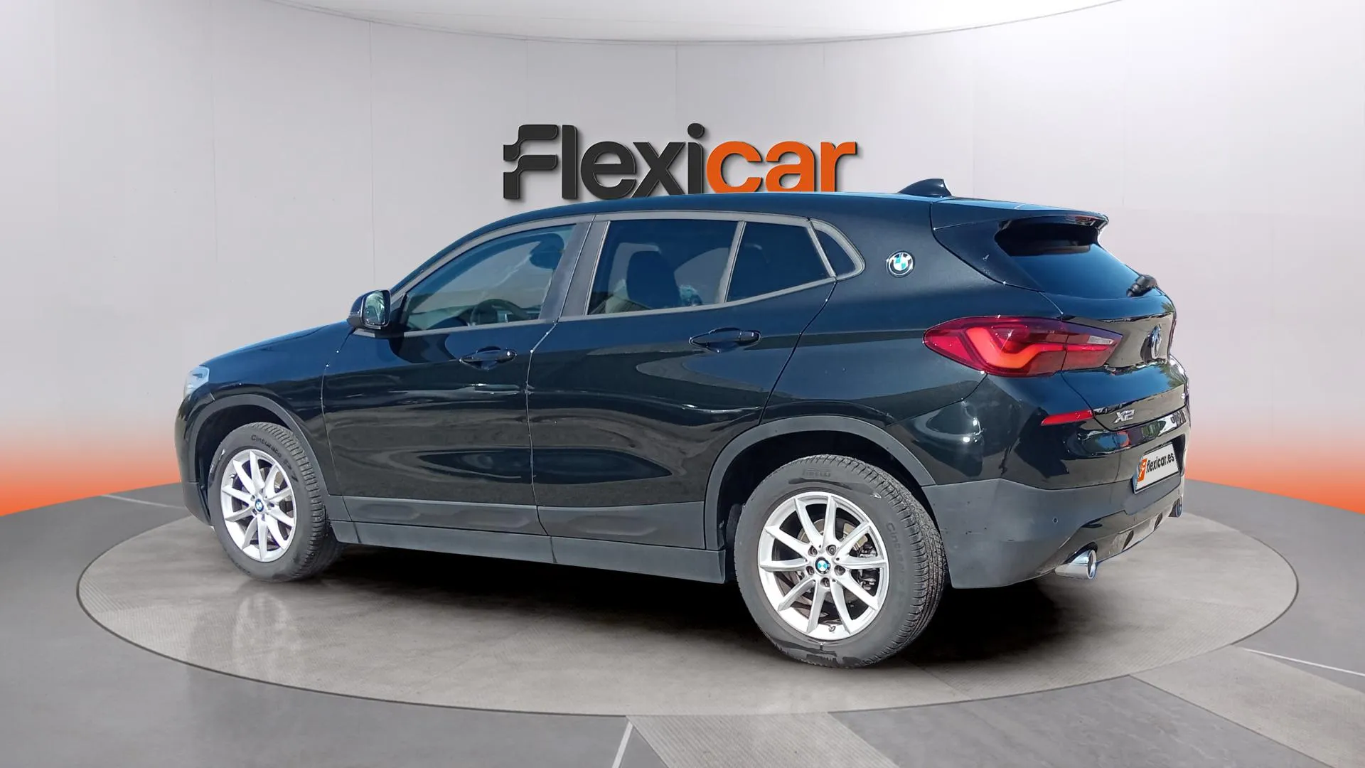 BMW X2 sDrive18d - foto 7