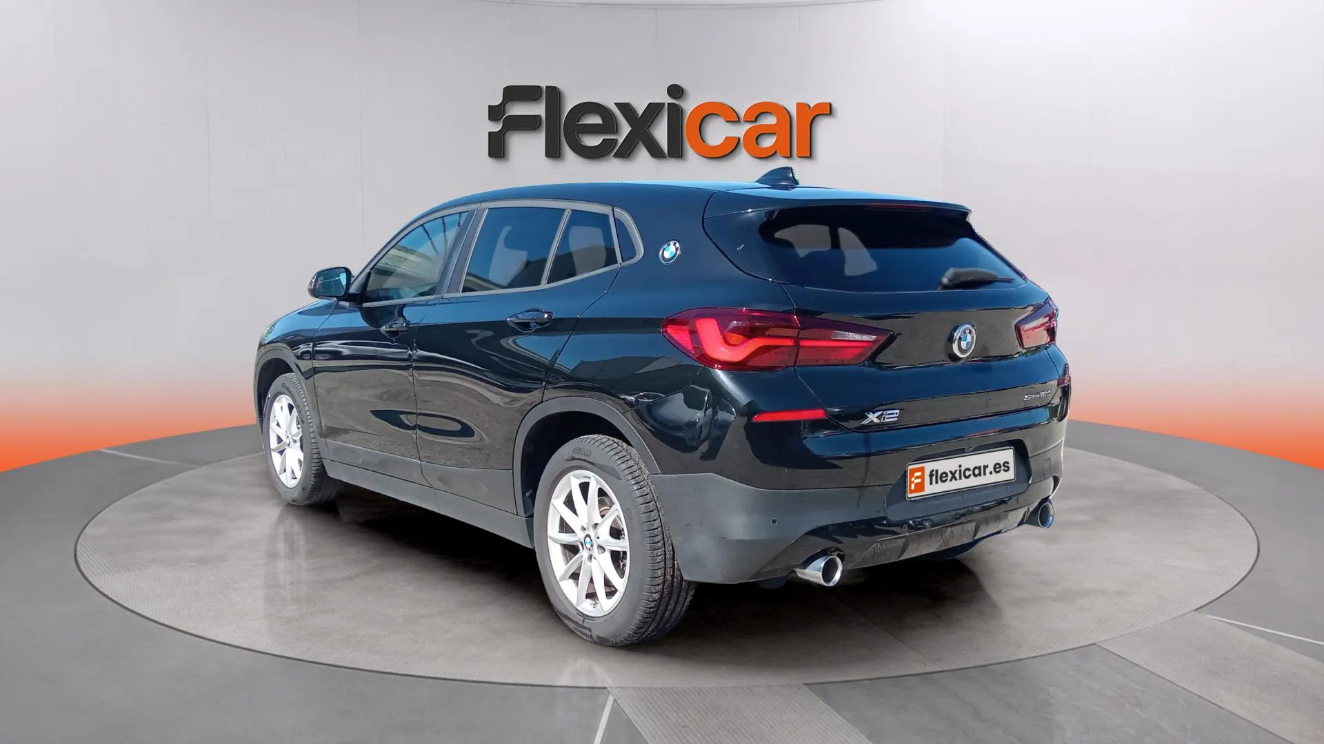 BMW X2 sDrive18d - foto 8