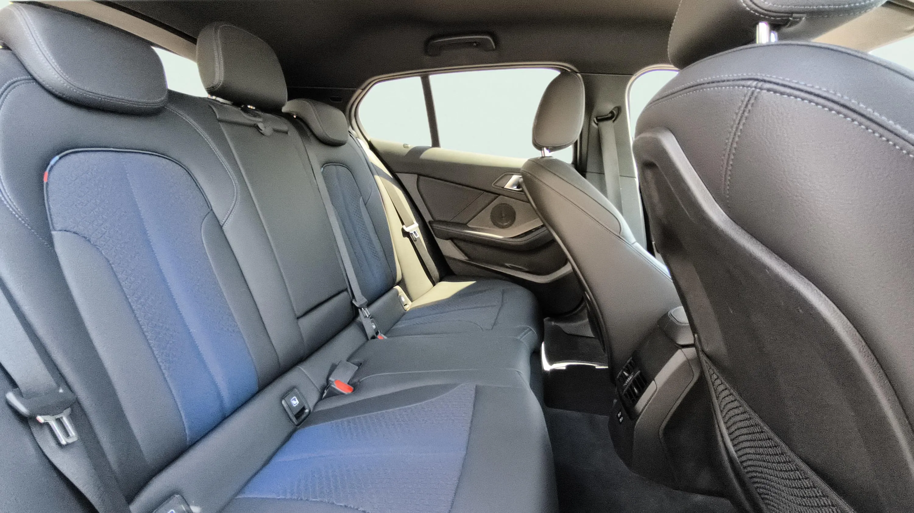 BMW Serie 1 118d - foto 18