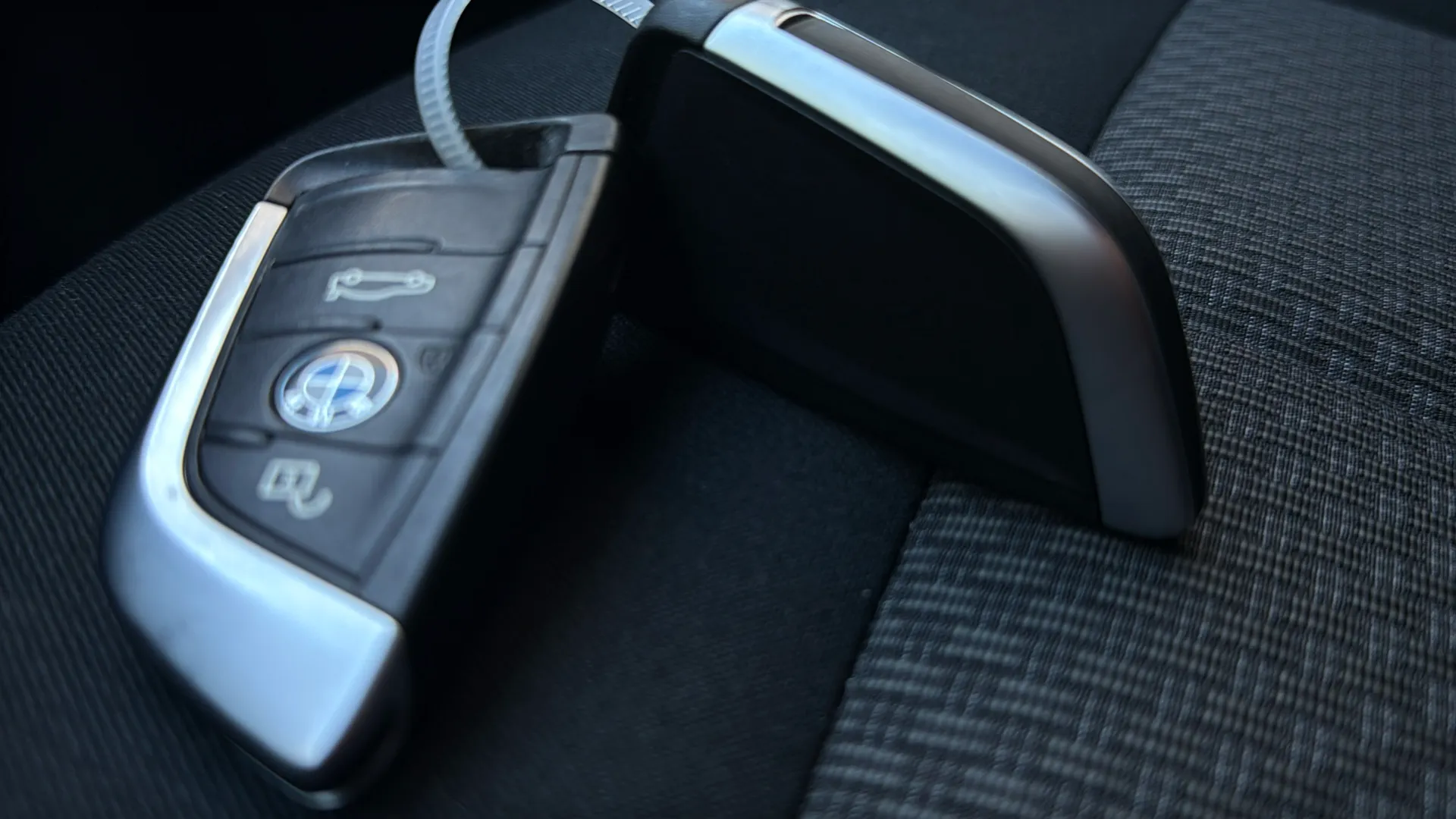 BMW X1 sDrive18d - foto 18