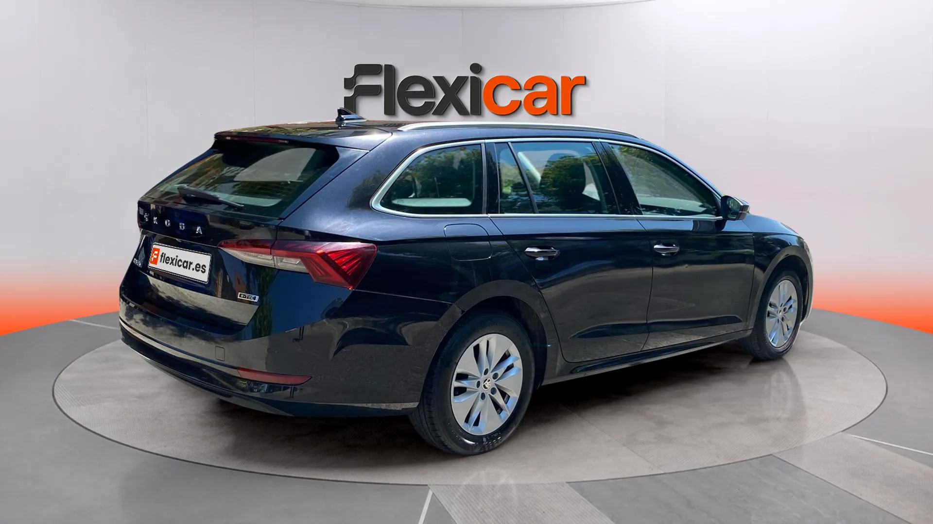 Škoda Octavia Combi 1.5 TSI DSG m-HEV Ambit Plus - foto 7