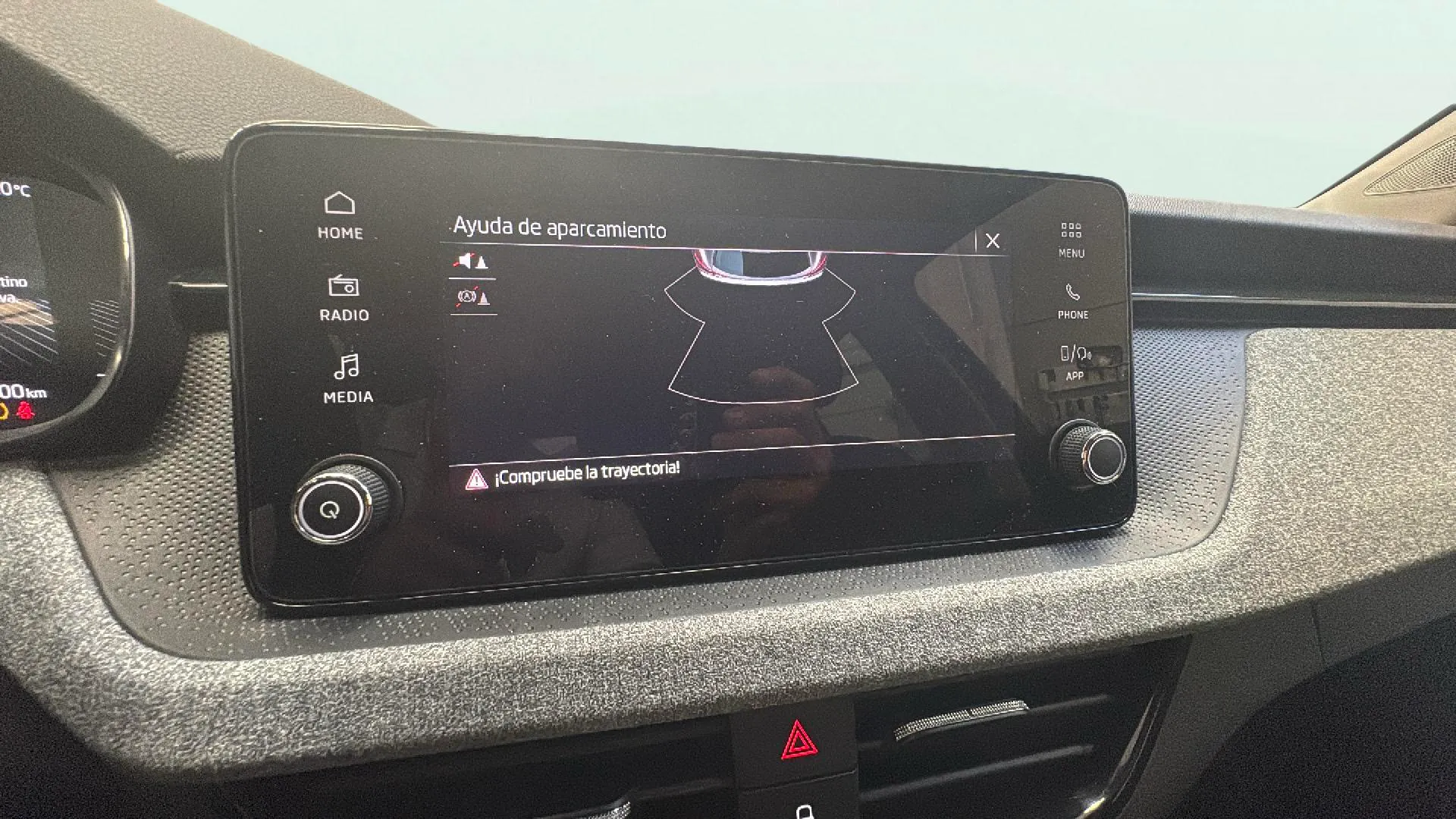 Škoda Kamiq 1.0 TSI Selection - foto 19
