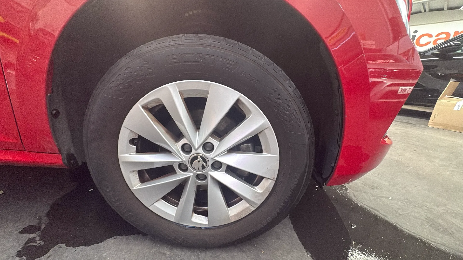 Škoda Kamiq 1.0 TSI Selection - foto 17