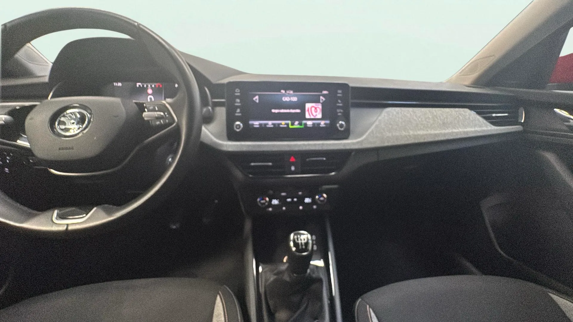 Škoda Kamiq 1.0 TSI Selection - foto 14