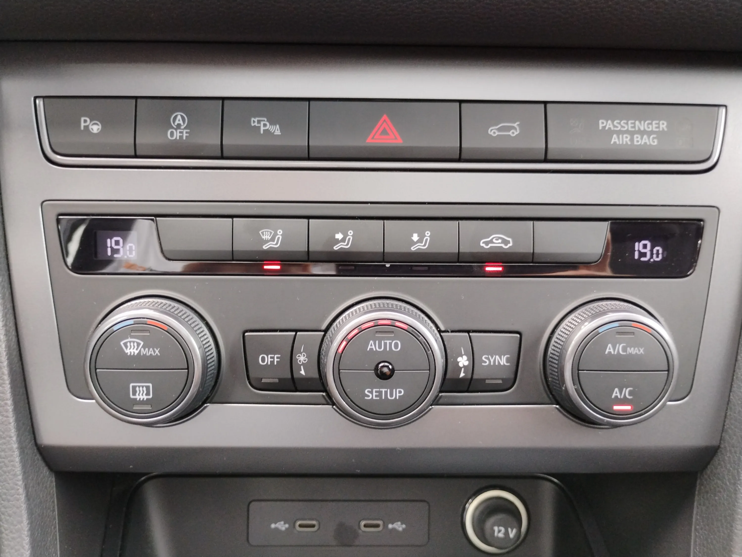 Cupra Ateca 2.0 TSI 4Drive DSG - foto 25