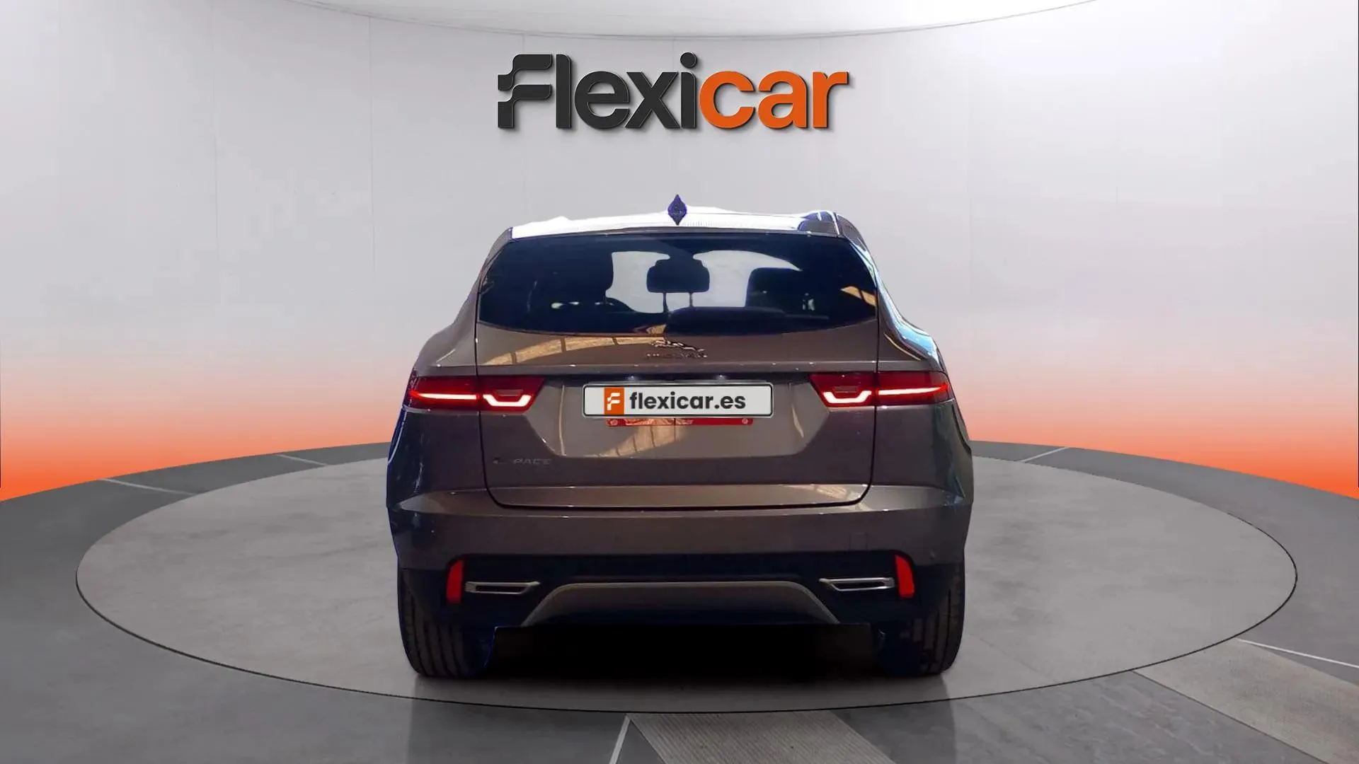 Jaguar E-Pace 2.0D S 4WD - foto 4