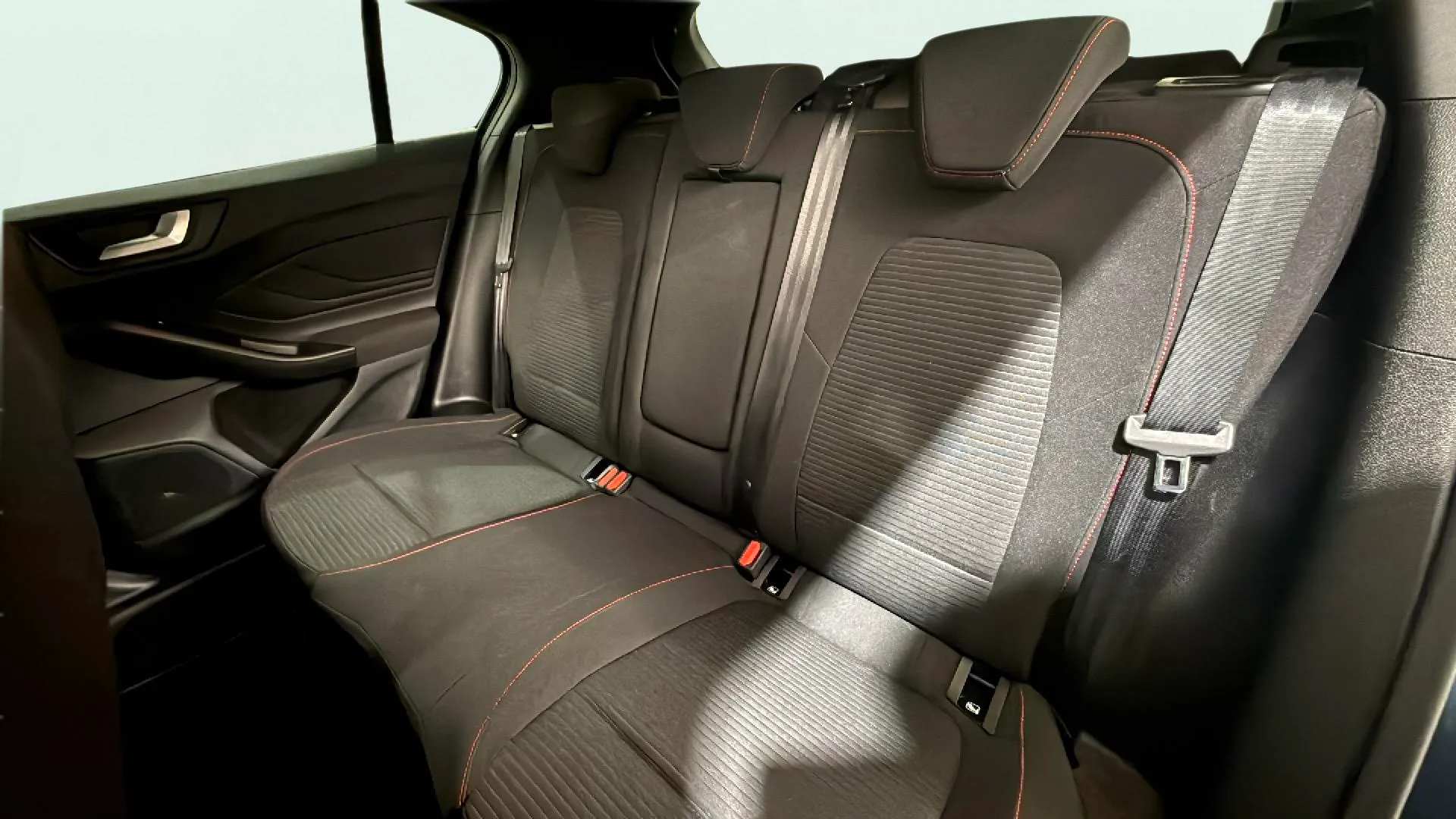 Ford Focus Active 1.0T EcoBoost mHEV - foto 13