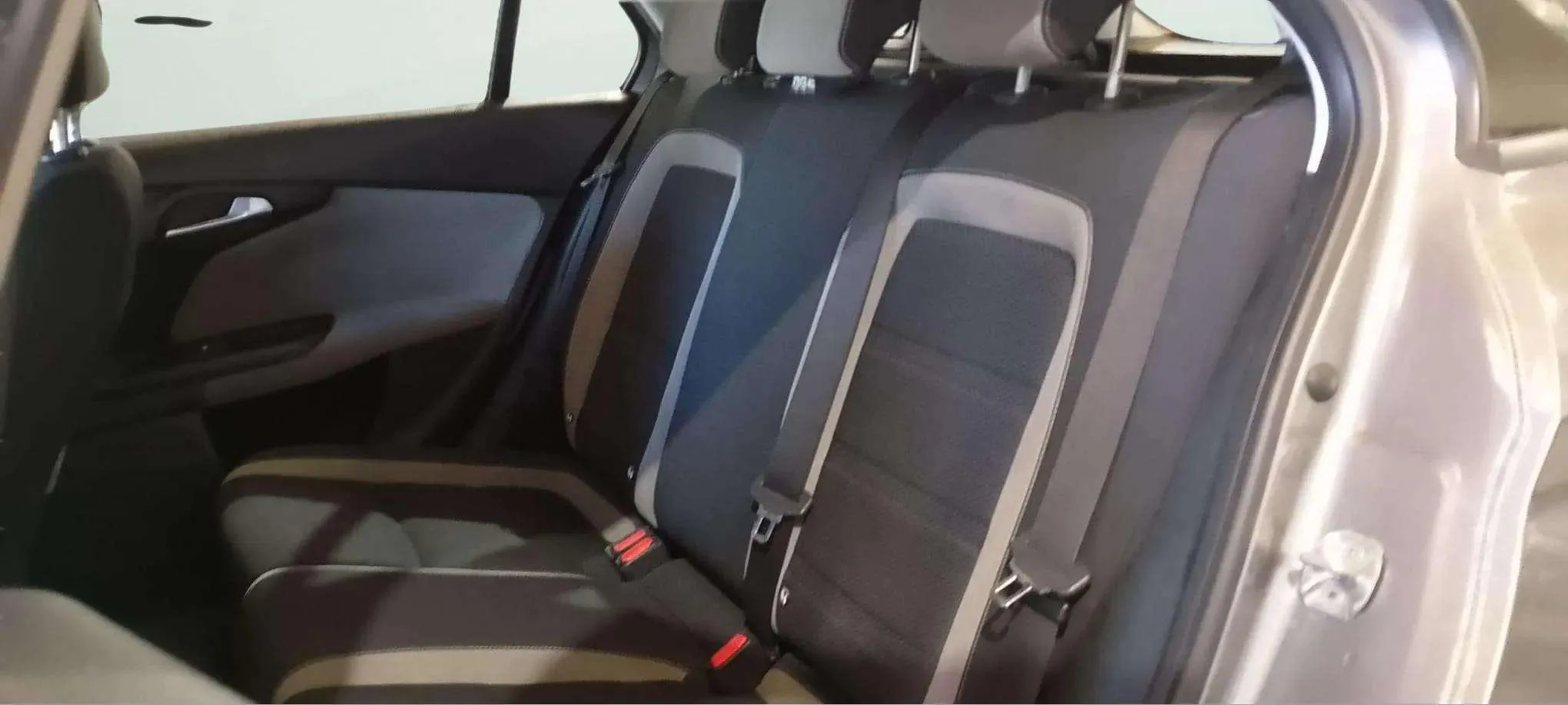 Fiat Tipo 1.4 16v Lounge gasolina SW - foto 8