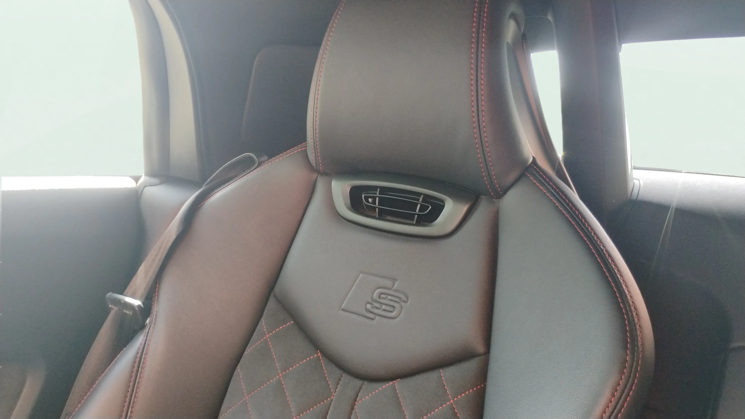 Audi TT 45 TFSI quatt S tron S Line Roadst - foto 25