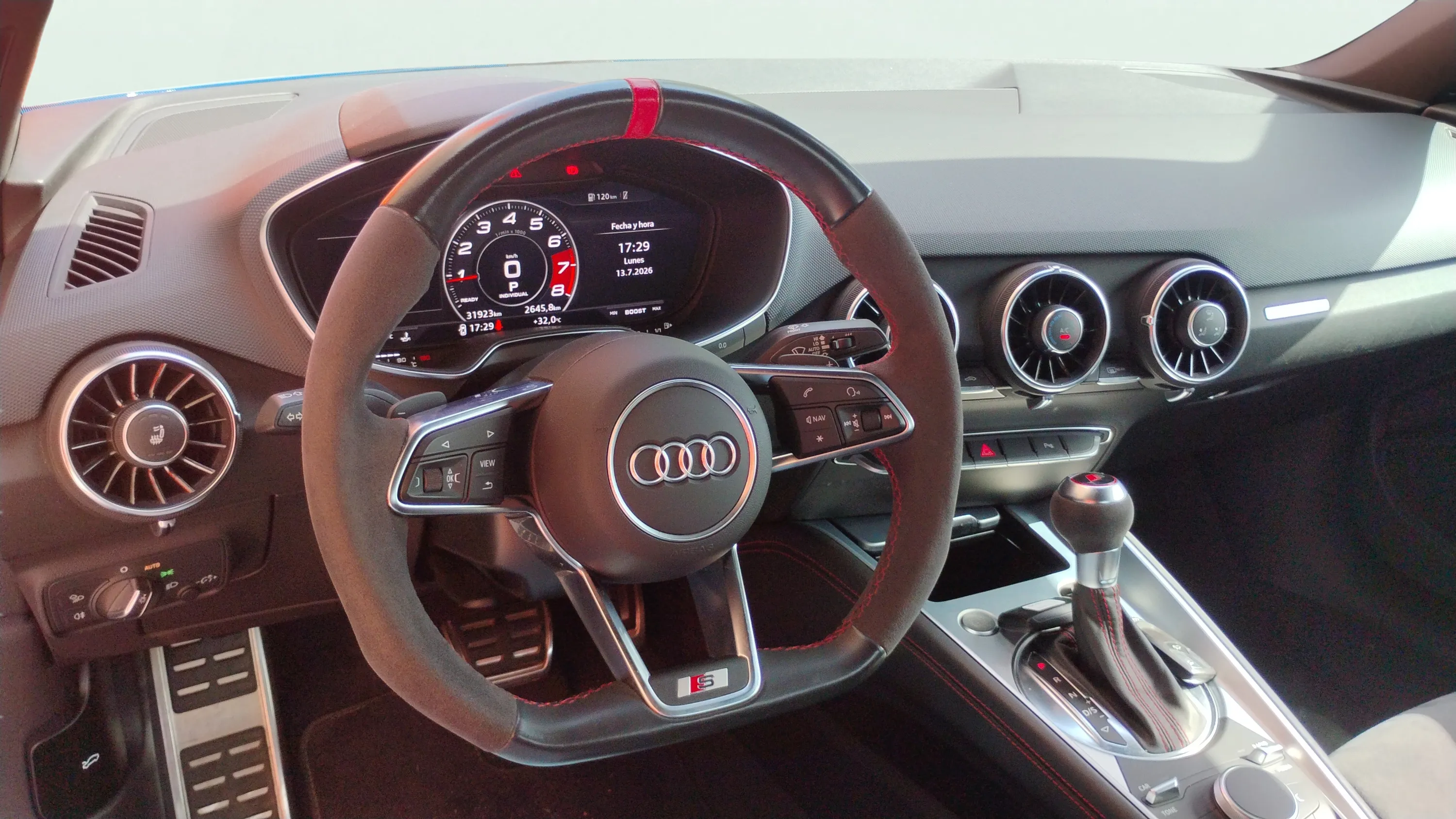 Audi TT 45 TFSI quatt S tron S Line Roadst - foto 14