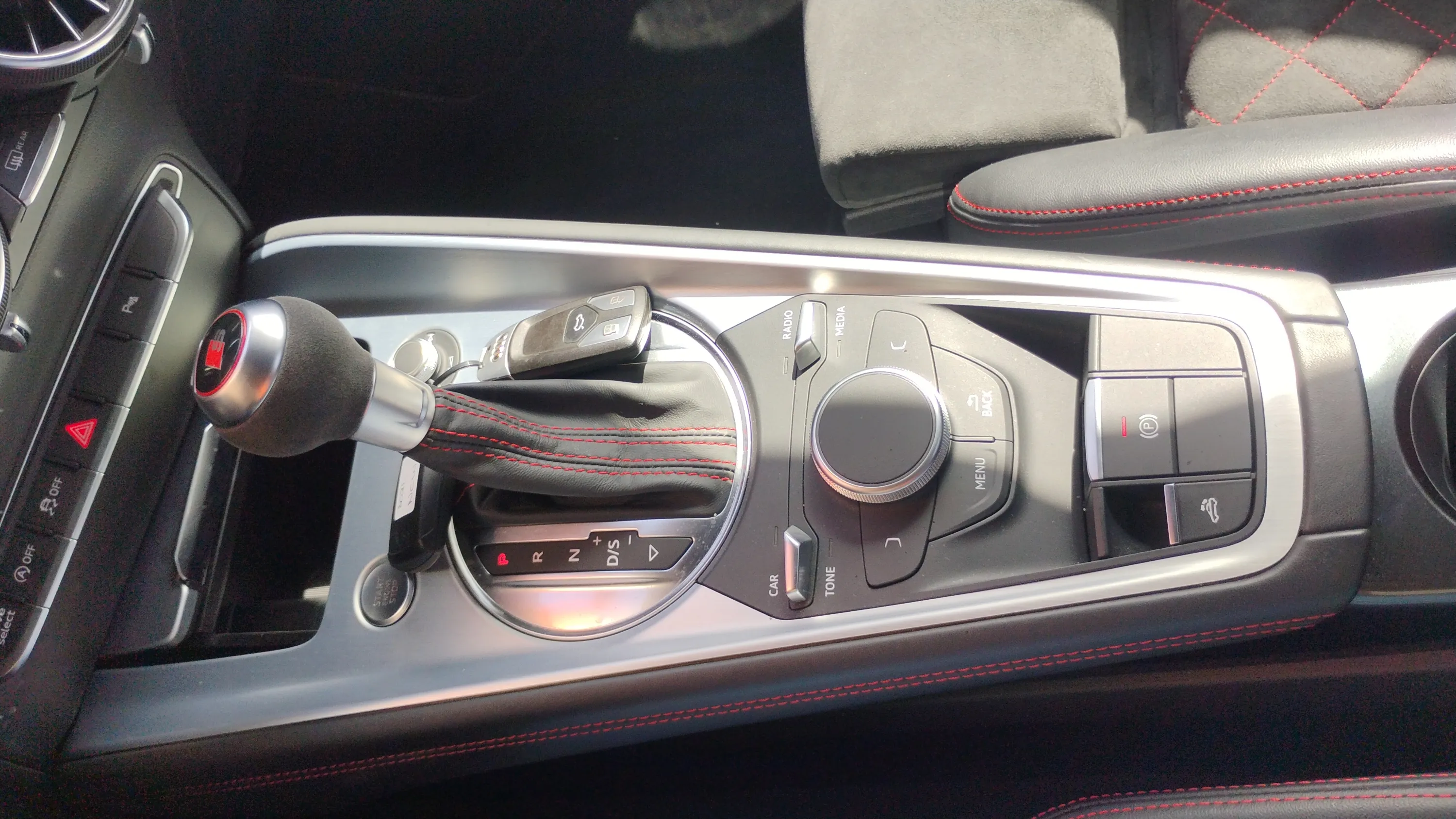 Audi TT 45 TFSI quatt S tron S Line Roadst - foto 20