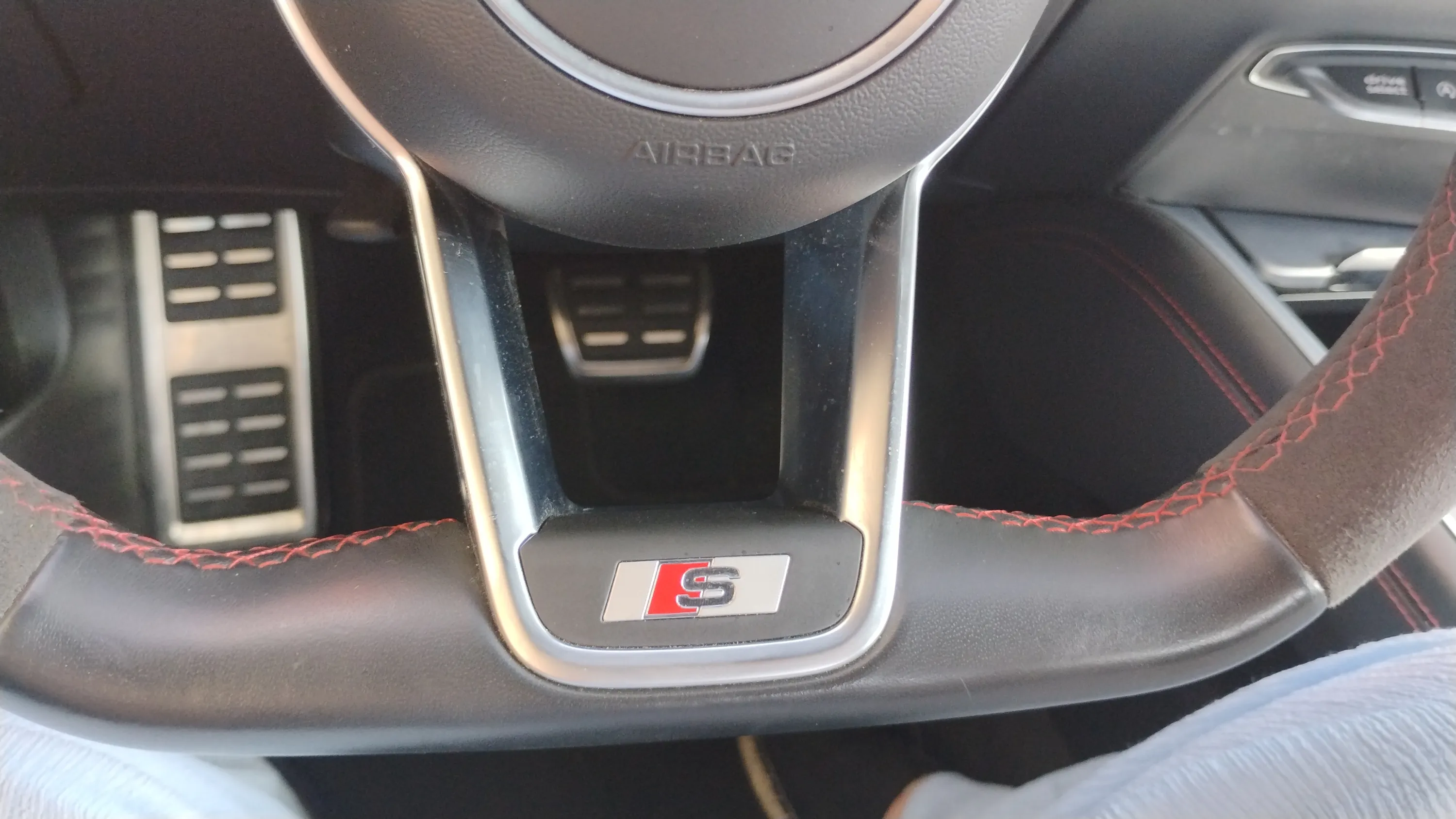 Audi TT 45 TFSI quatt S tron S Line Roadst - foto 24