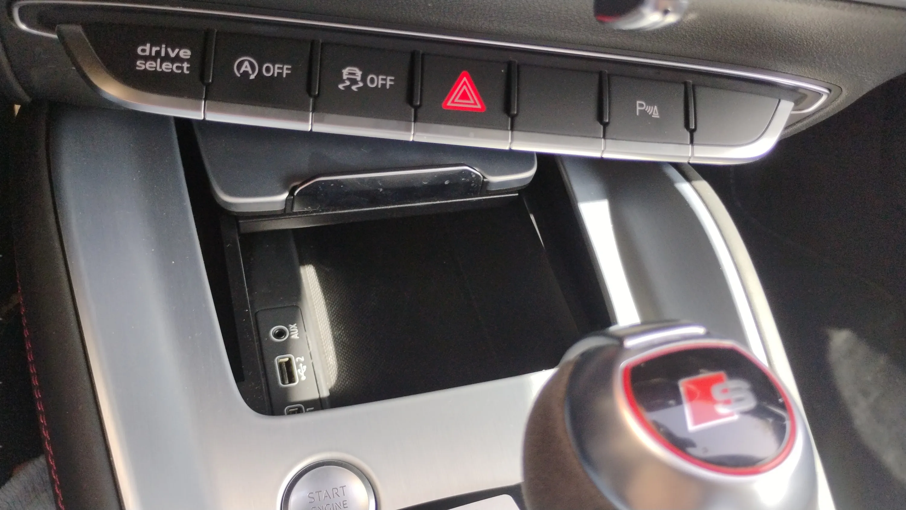 Audi TT 45 TFSI quatt S tron S Line Roadst - foto 19