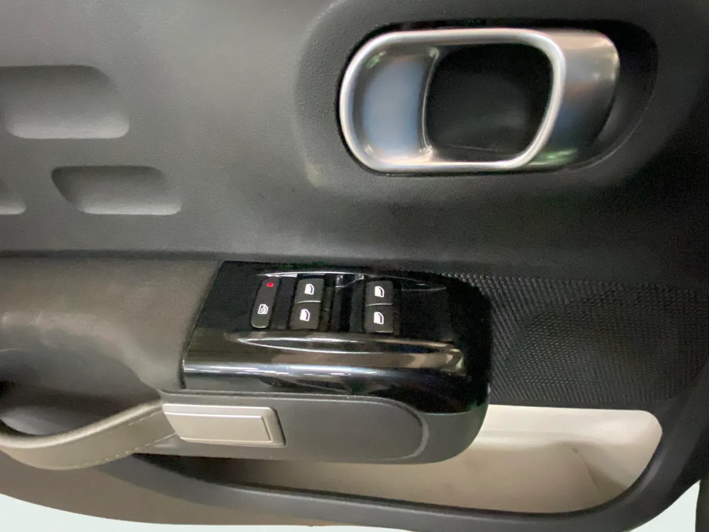 Citroën C3 PureTech Elle EAT6 - foto 23