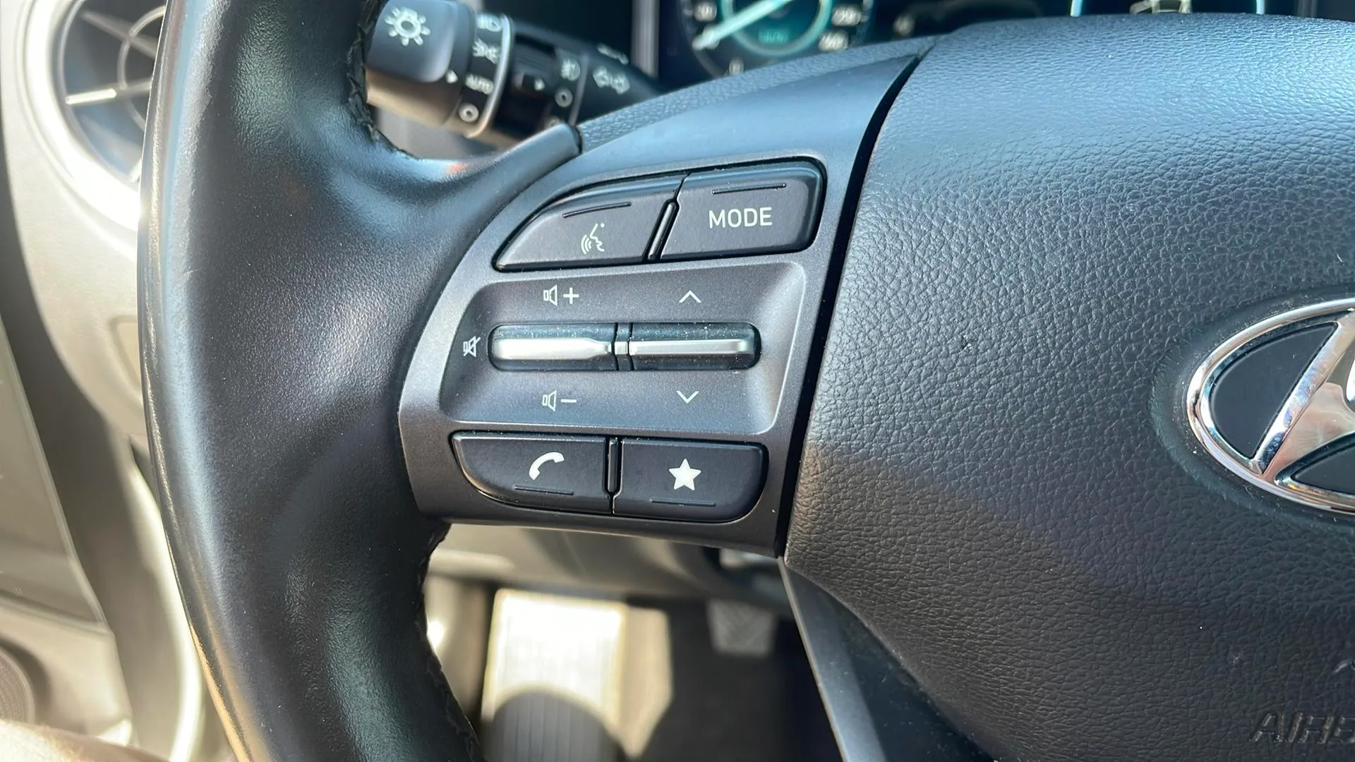 Hyundai Kona 1.0 T-GDi 48V Klass 4x2 - foto 33