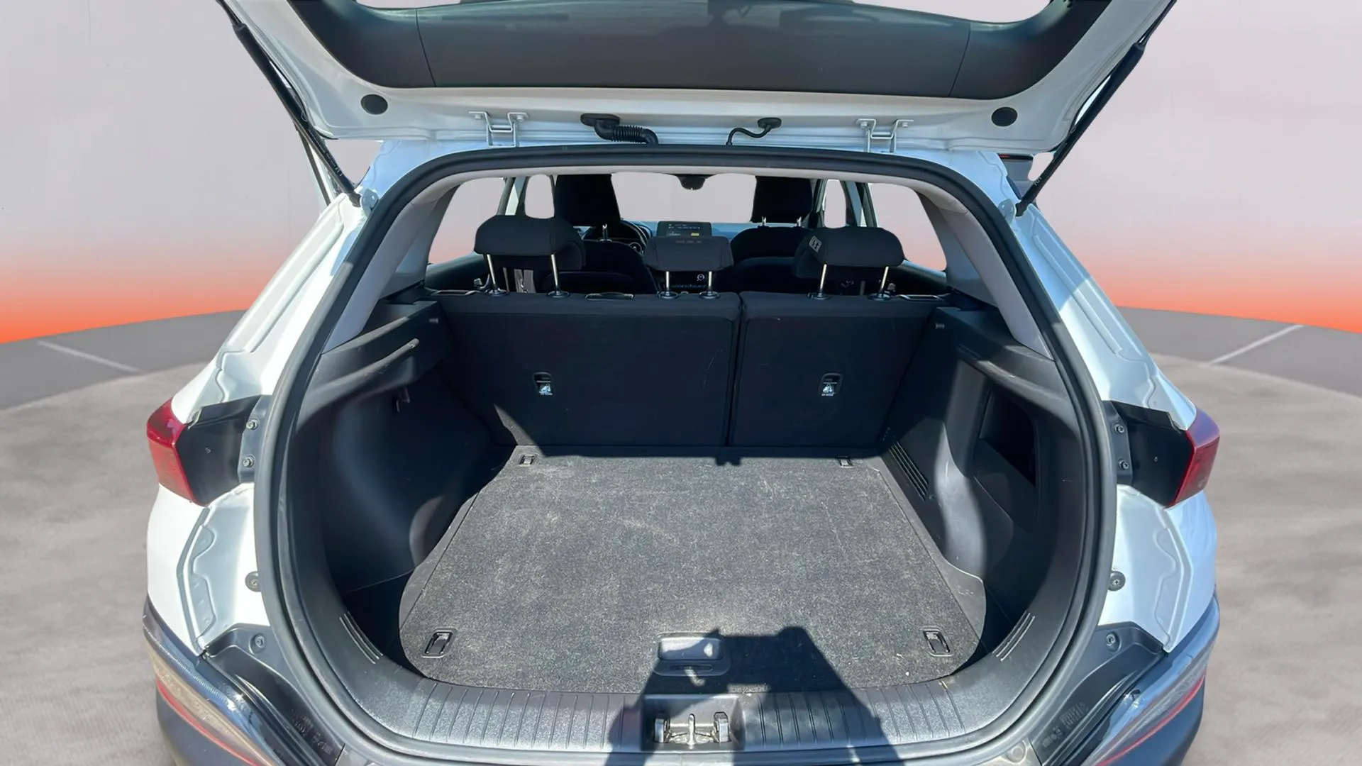 Hyundai Kona 1.0 T-GDi 48V Klass 4x2 - foto 16