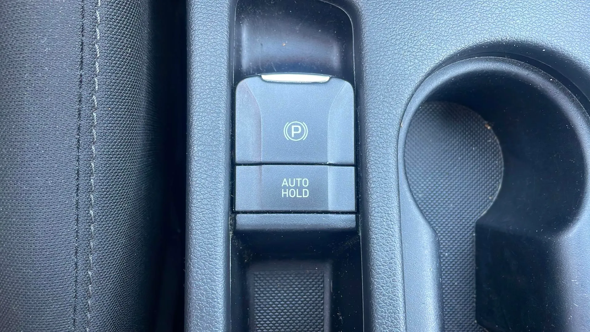 Hyundai Kona 1.0 T-GDi 48V Klass 4x2 - foto 22