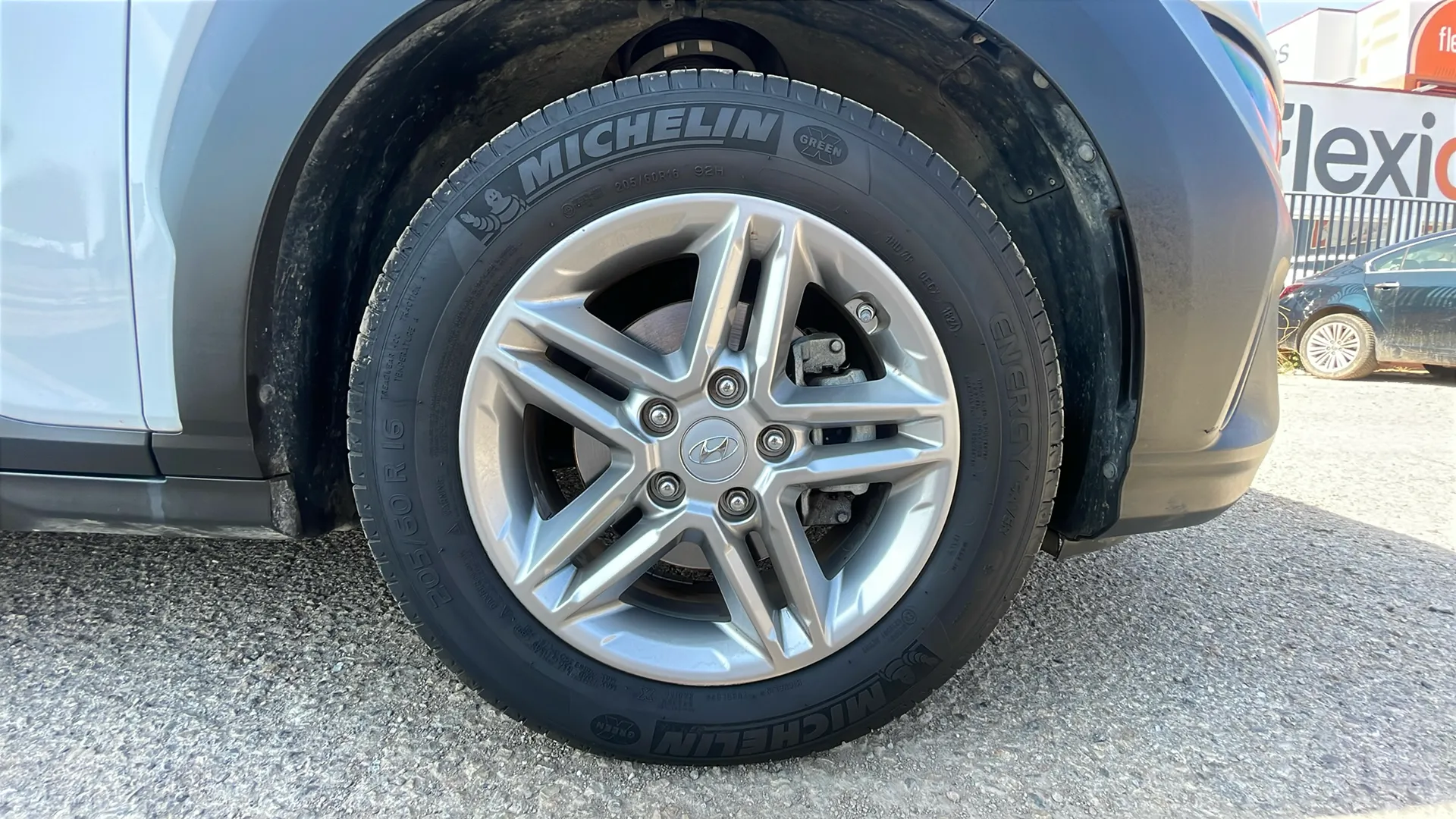 Hyundai Kona 1.0 T-GDi 48V Klass 4x2 - foto 17