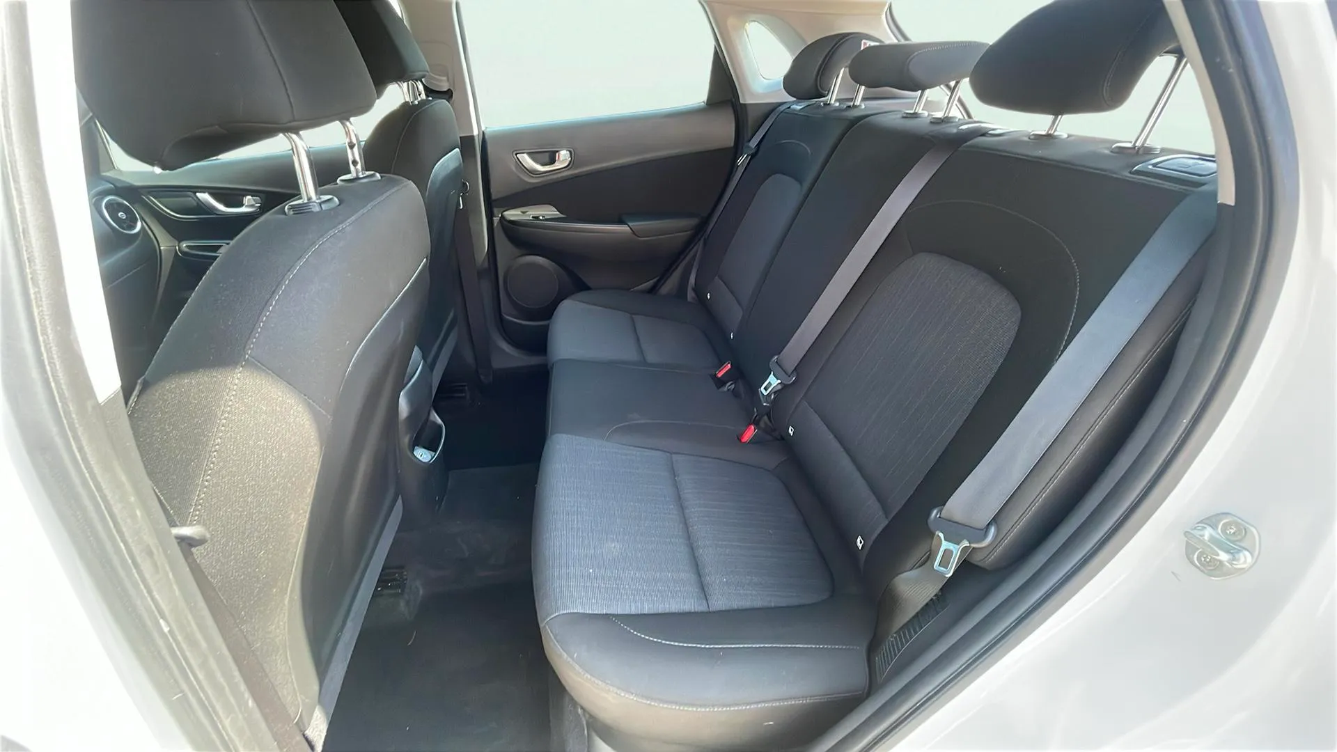 Hyundai Kona 1.0 T-GDi 48V Klass 4x2 - foto 15