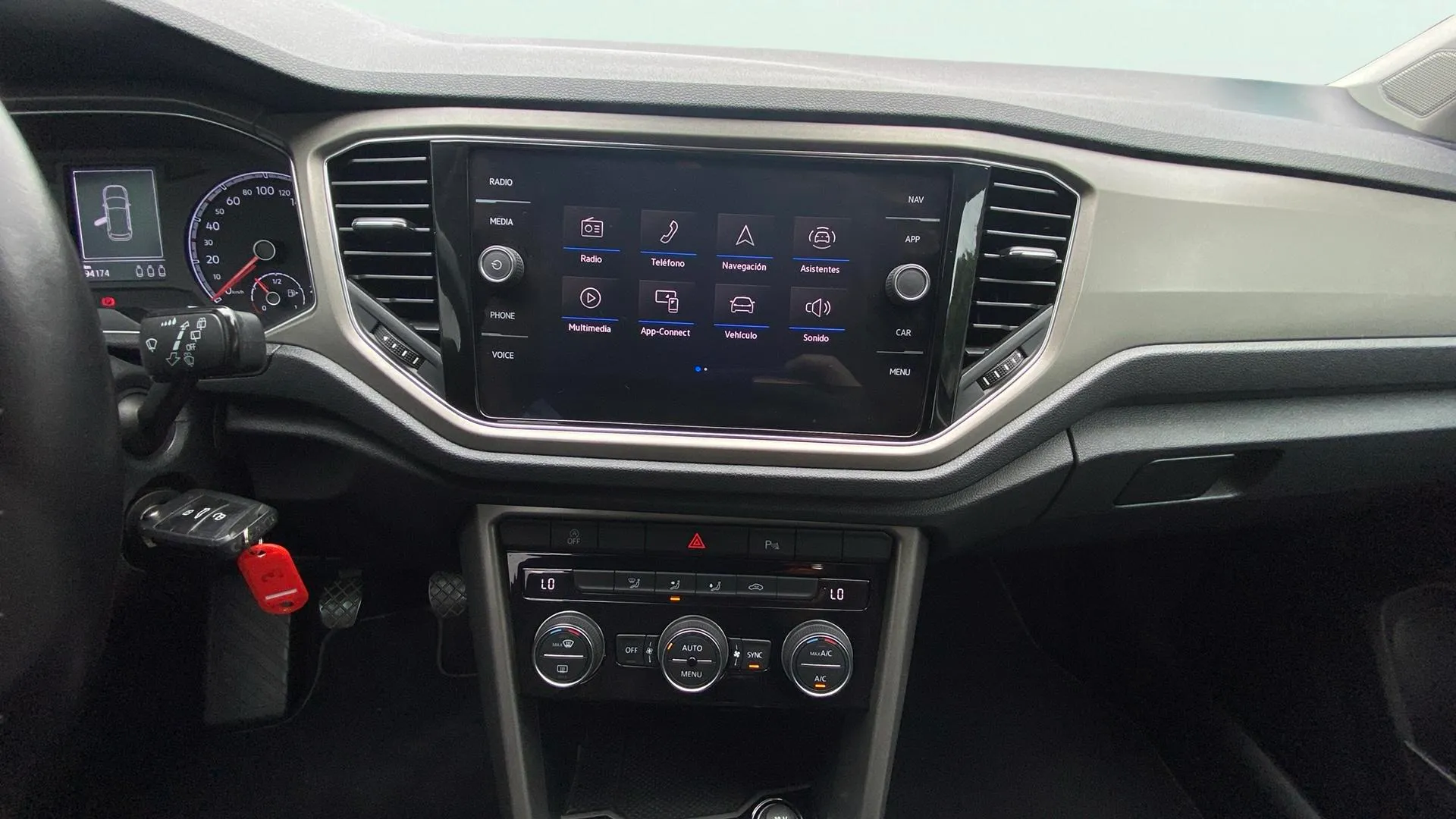 Volkswagen T-Roc Advance 1.0 TSI - foto 13