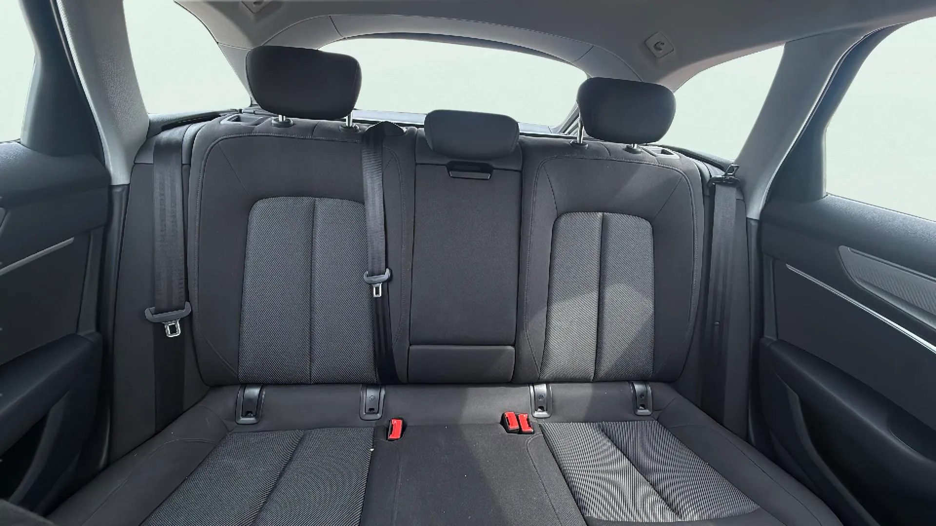 Audi A6 Avant 50 TFSIe quattro-ultra - foto 15
