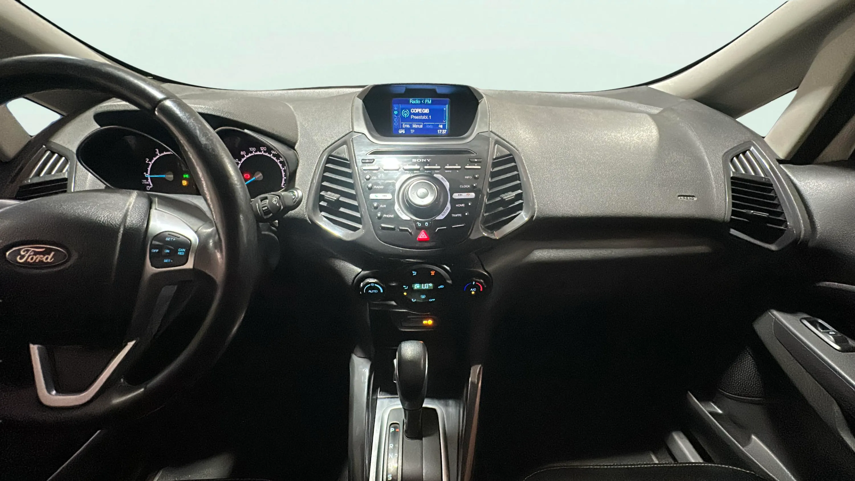 Ford EcoSport 1.5 Ti-VCT Titanium Powershift - foto 9