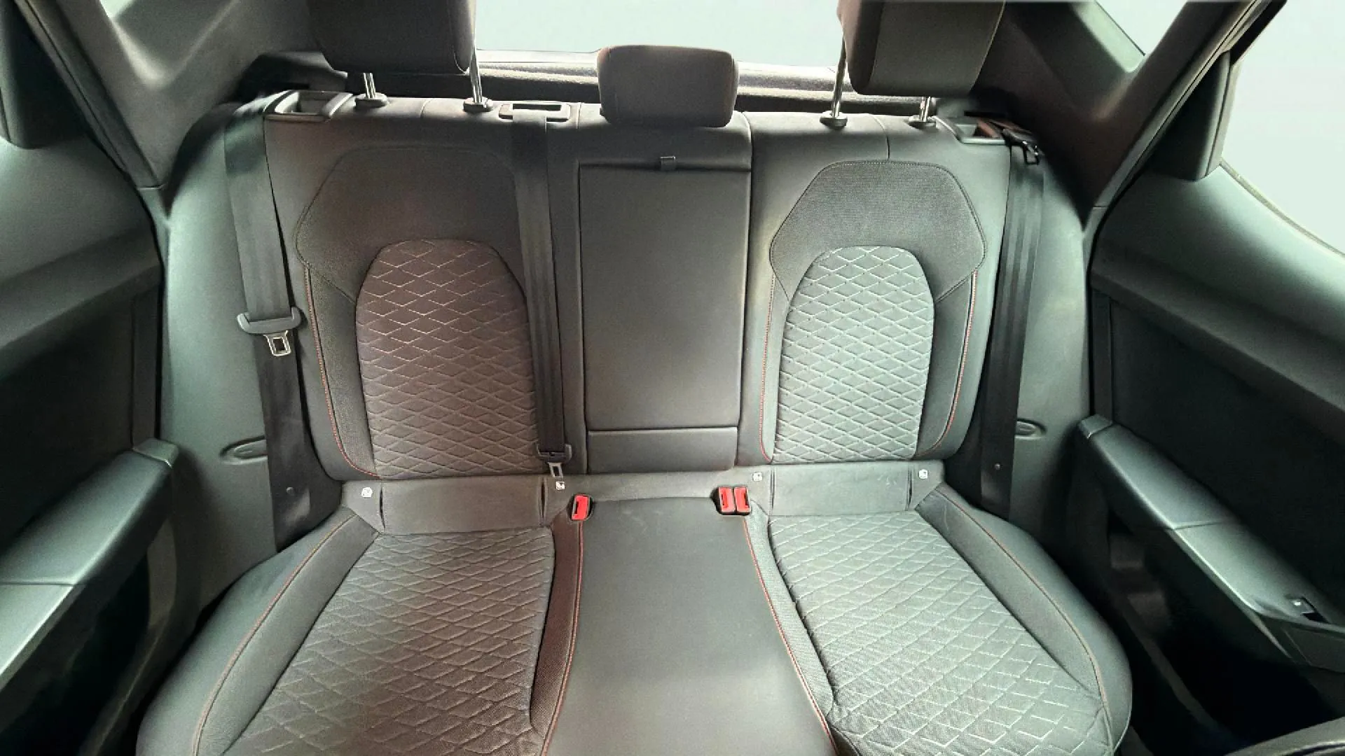 SEAT León 1.5 TSI FR 25 Aniversario - foto 13