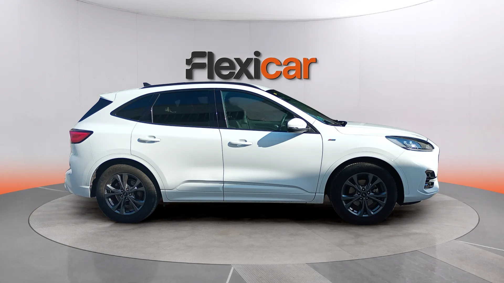 Ford Kuga ST-Line 1.5 EcoBoost - foto 3