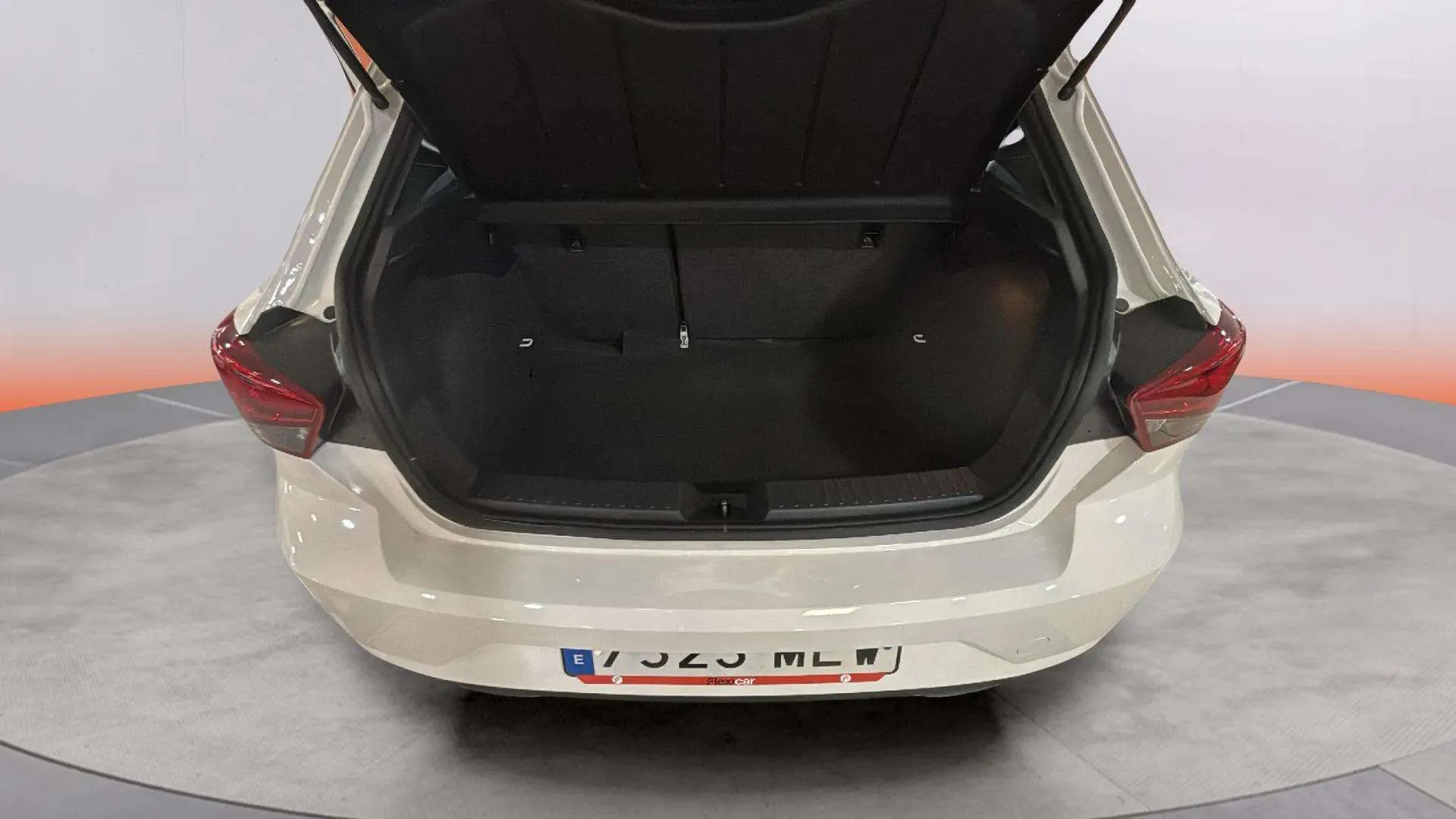 SEAT Ibiza 1.0 TSI FR XS - foto 16