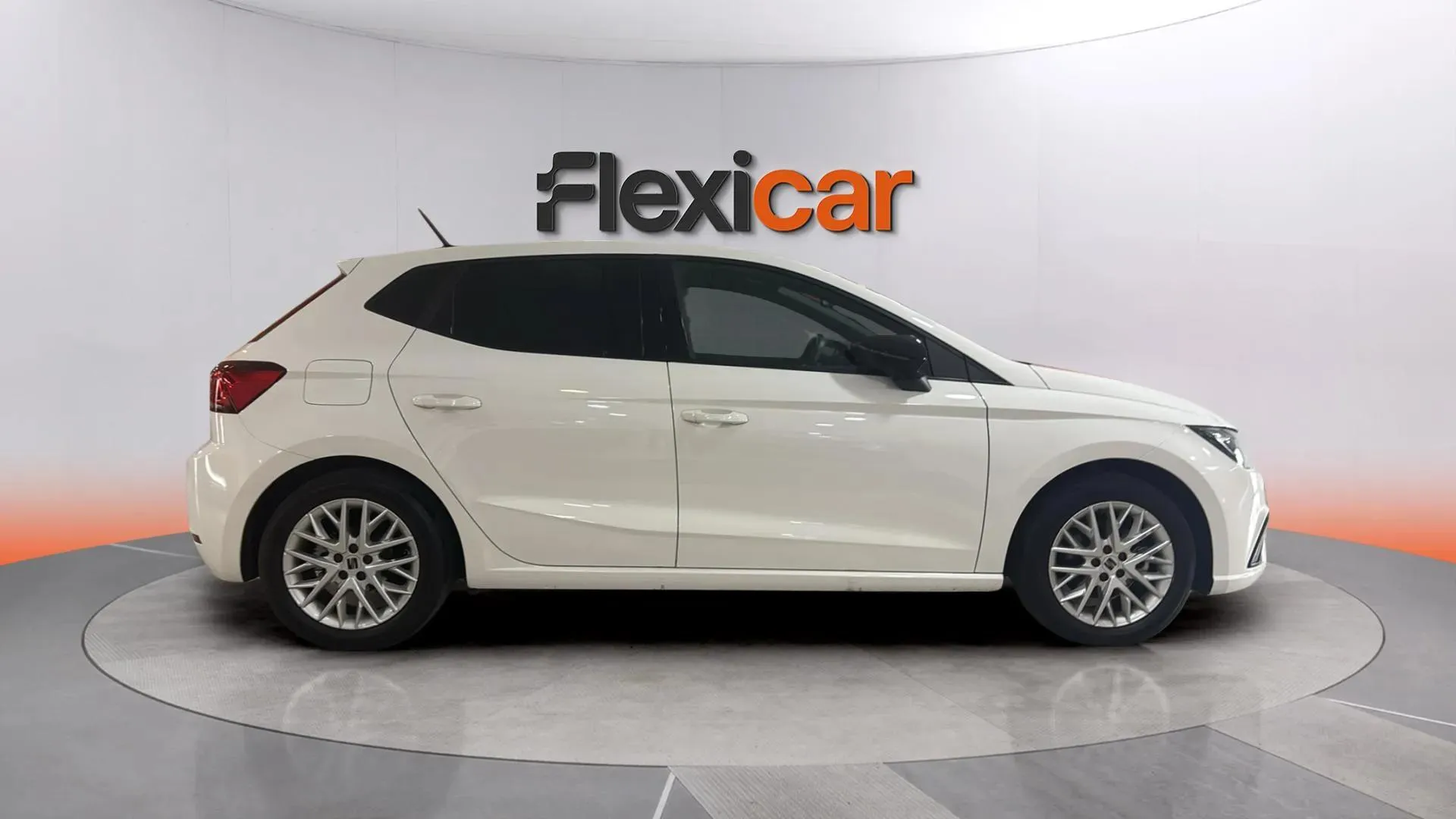 SEAT Ibiza 1.0 TSI FR XS - foto 8
