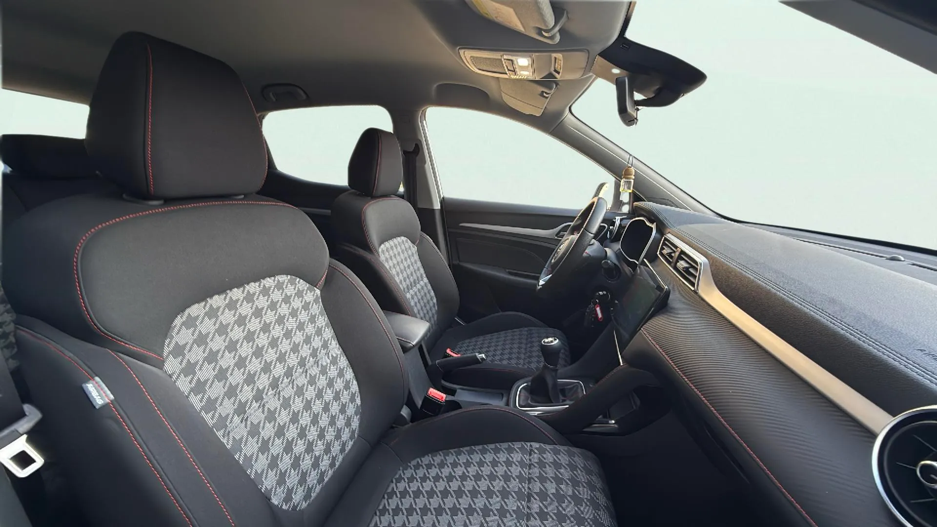 MG ZS 1.5 Comfort - foto 18