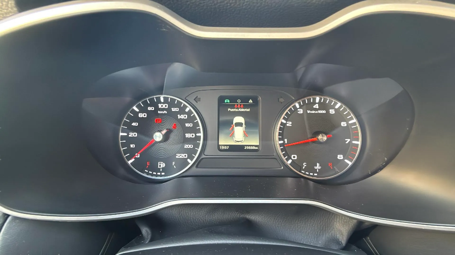 MG ZS 1.5 Comfort - foto 12