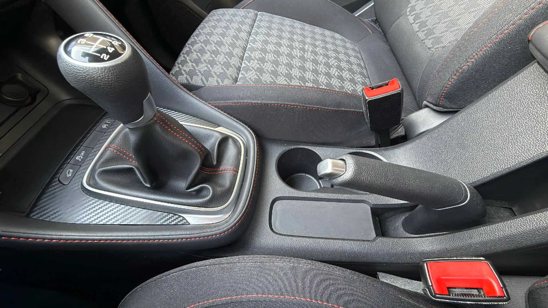 MG ZS 1.5 Comfort - foto 16