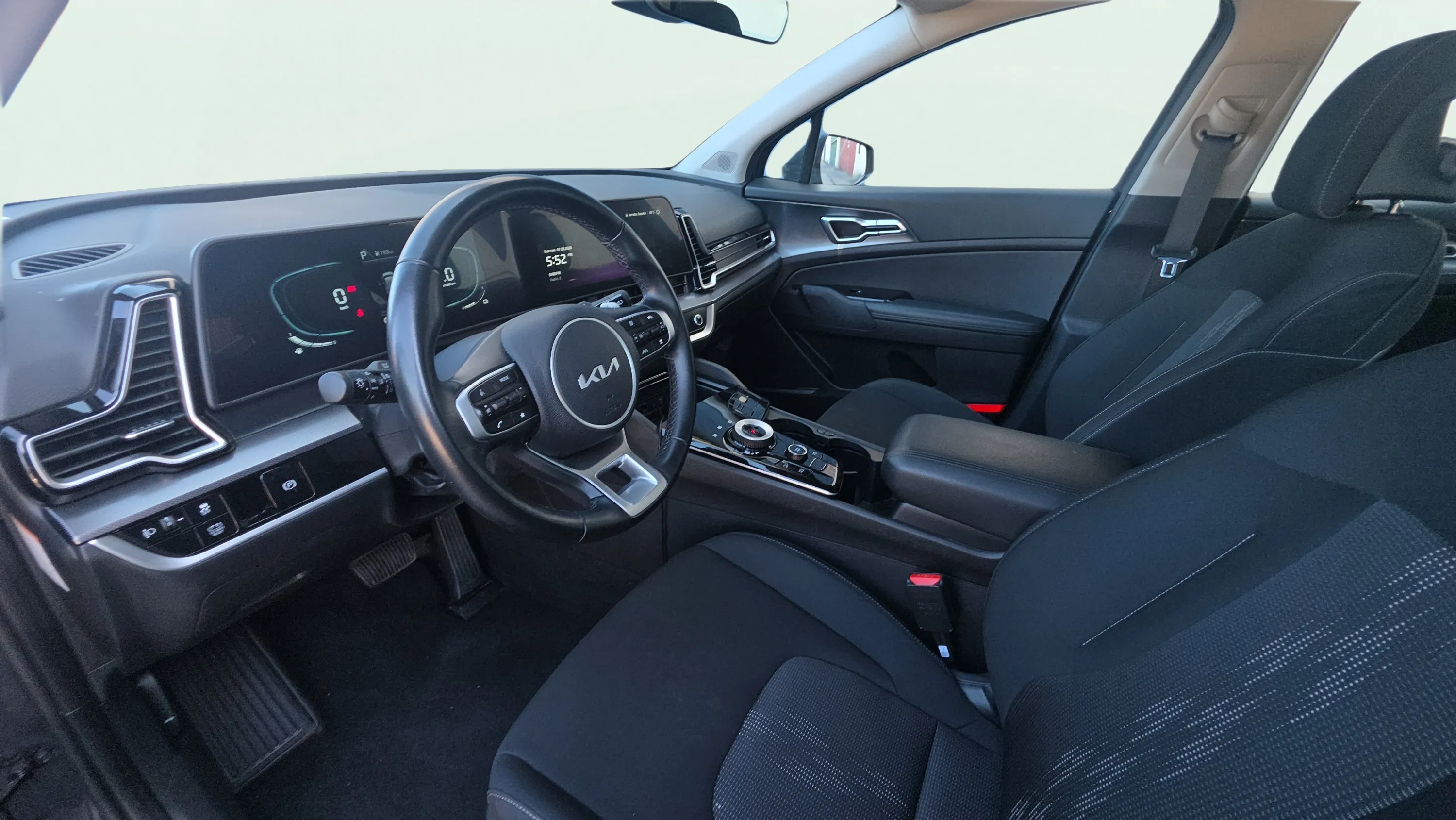 Kia Sportage 1.6 T-GDi HEV Drive 4x2 - foto 10