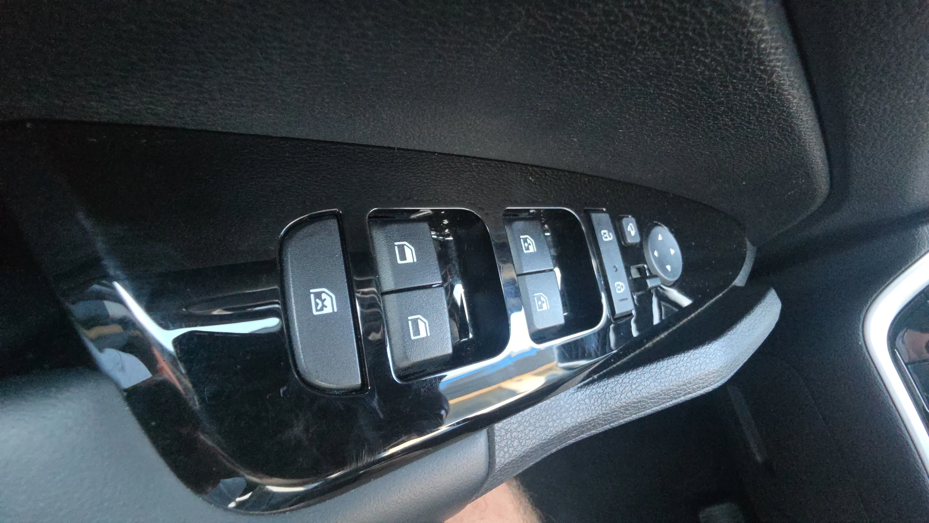 Kia Sportage 1.6 T-GDi HEV Drive 4x2 - foto 19
